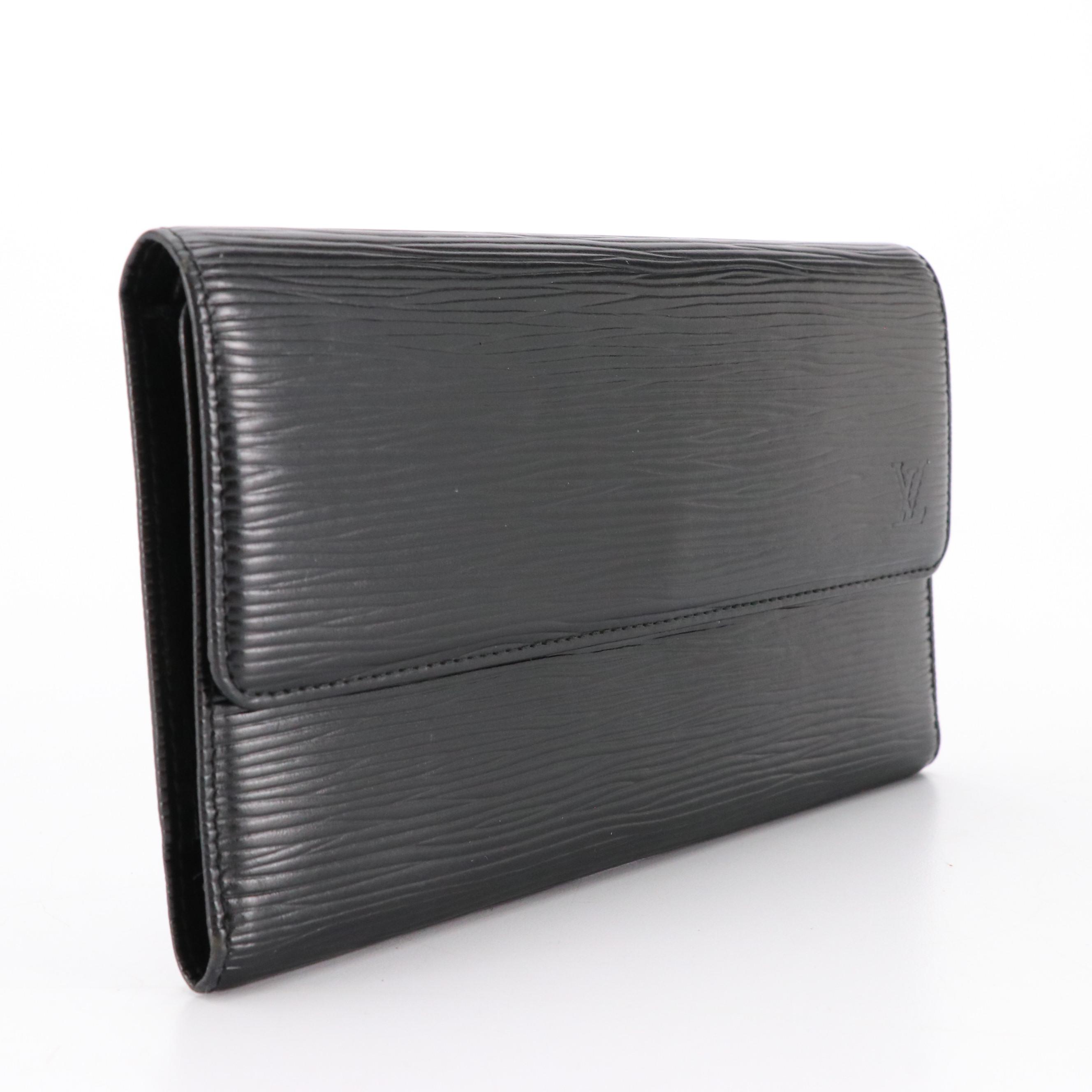 Louis Vuitton Porte-Trésor International Wallet in Black Epi Leather