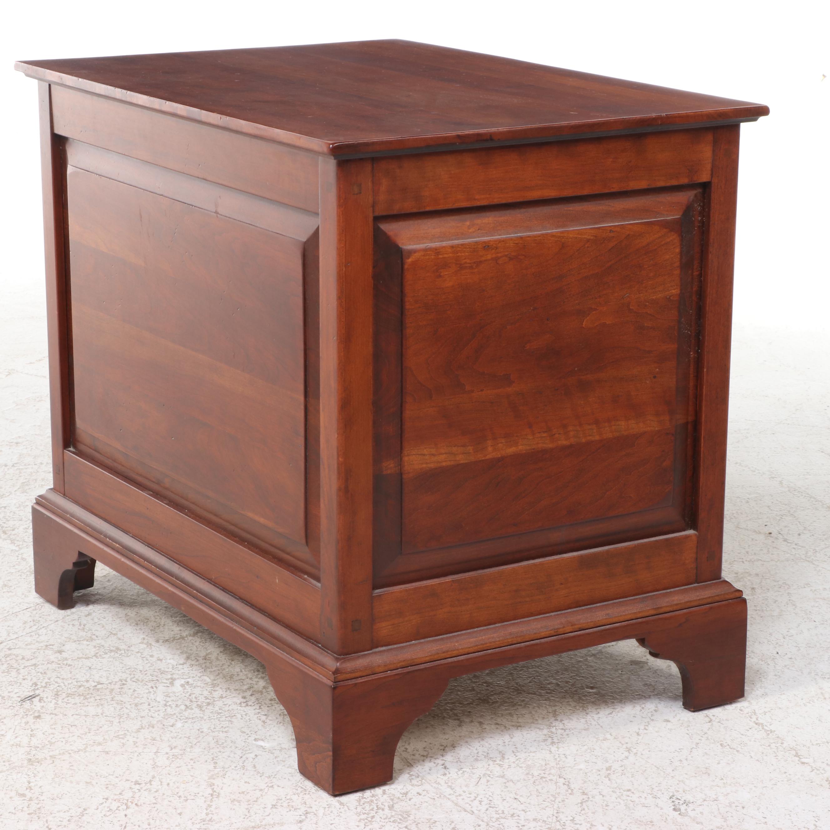 Bob Timberlake for Lexington Furniture Cherry Finish Side Table
