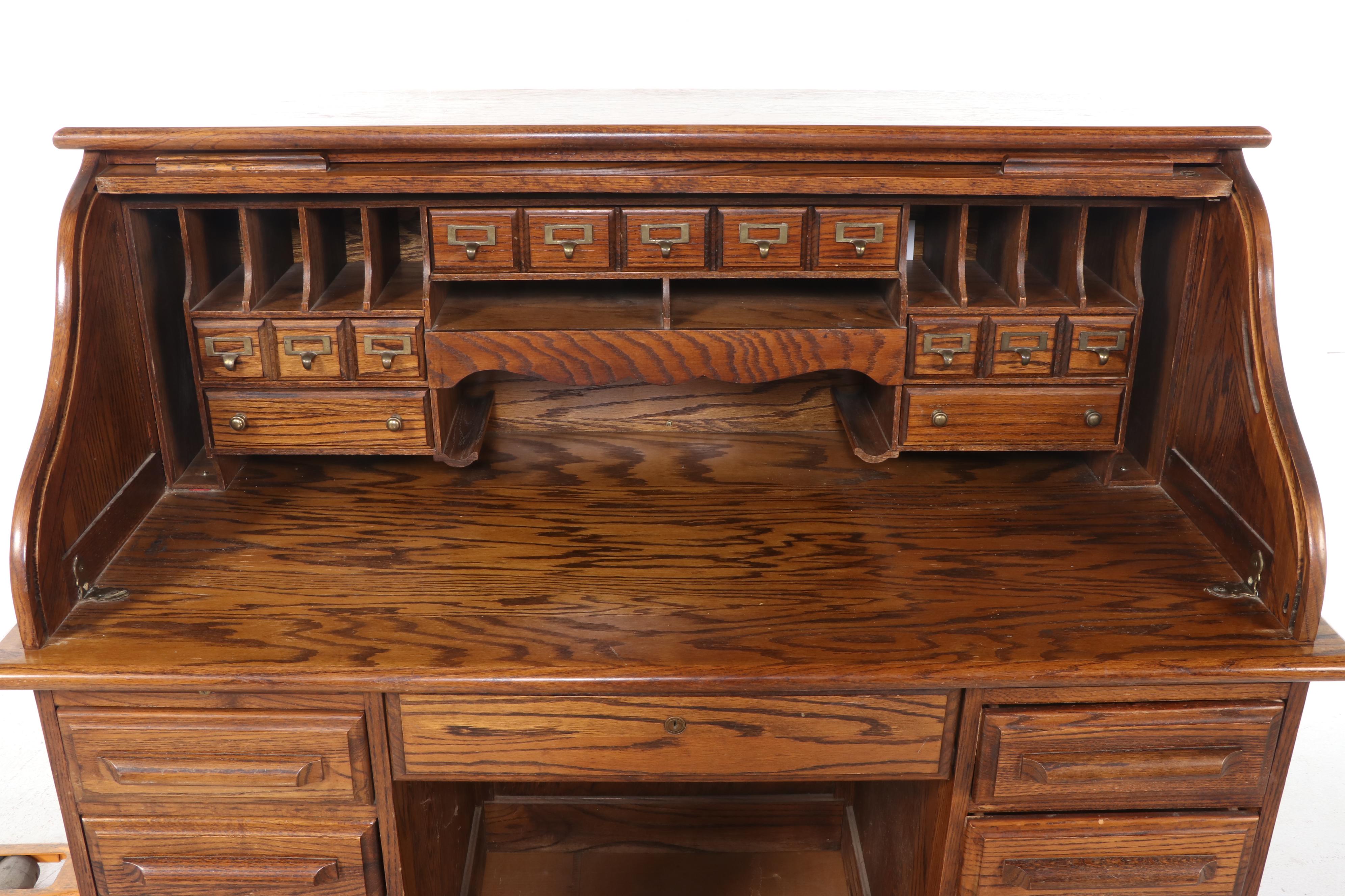Riverside Furniture "Oak Creek" Roll-Top Desk, Late 20th Century