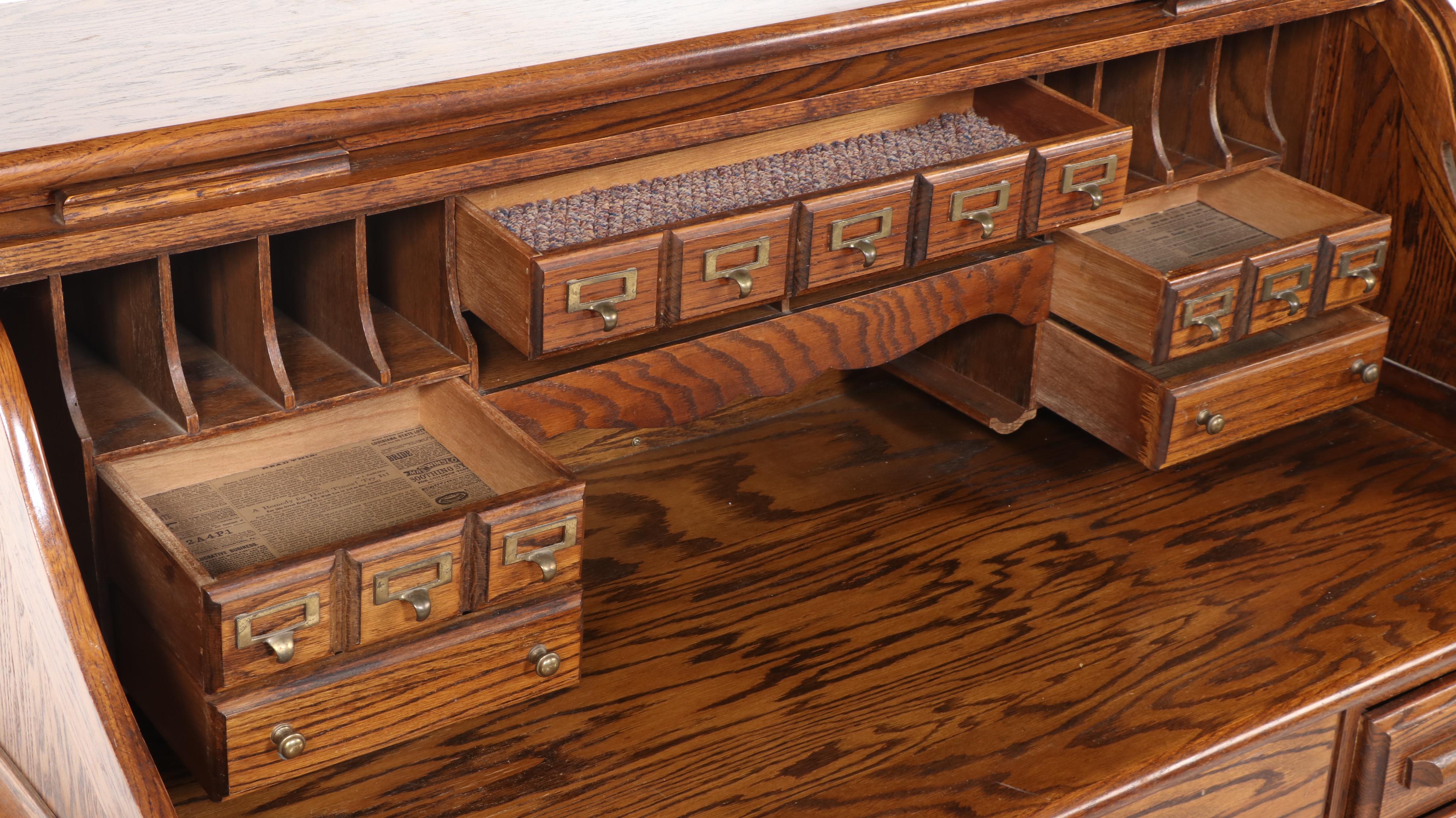 Riverside Furniture "Oak Creek" Roll-Top Desk, Late 20th Century