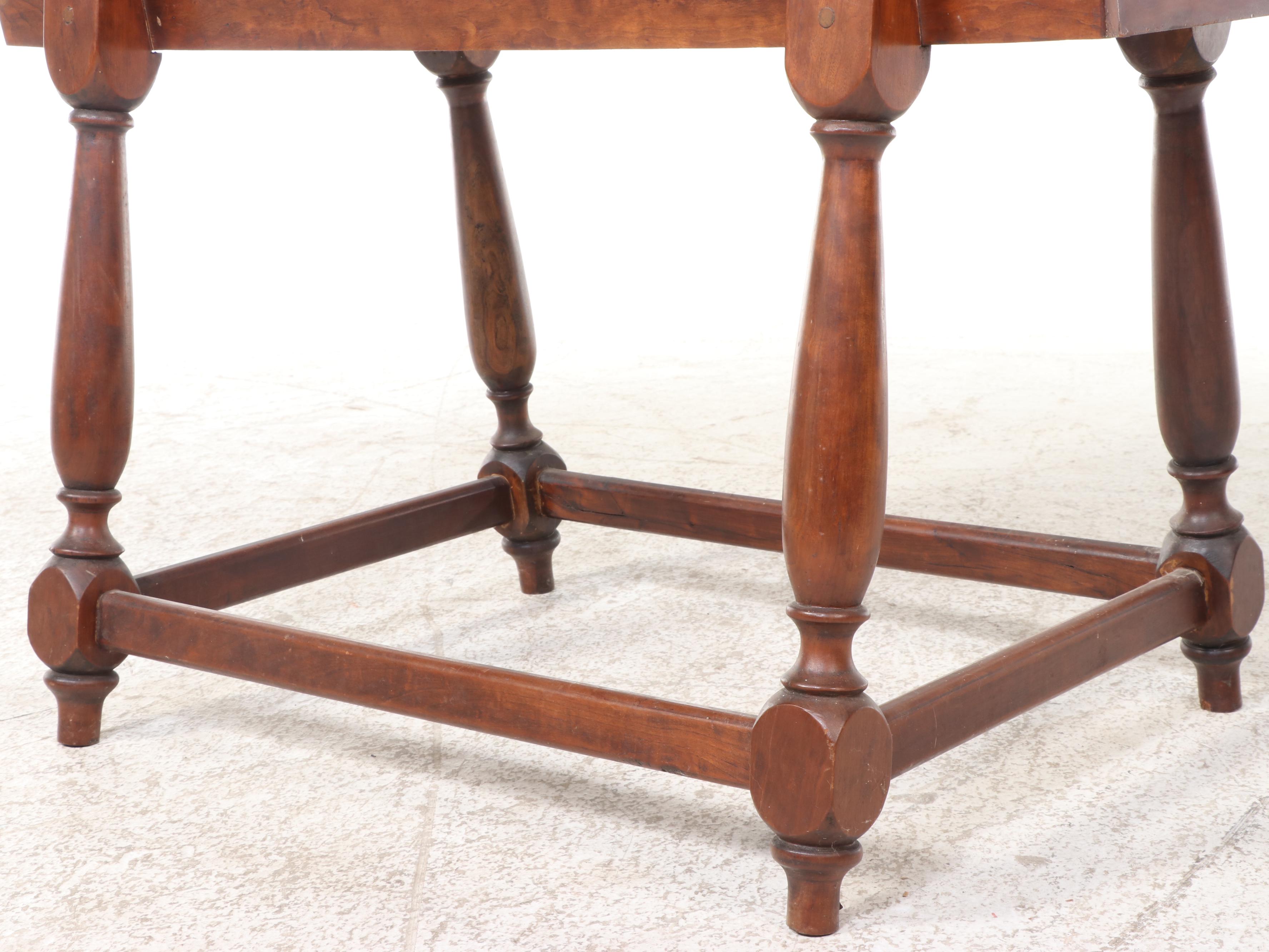 American Colonial Style Dough-Box-Form Table, 20th Century