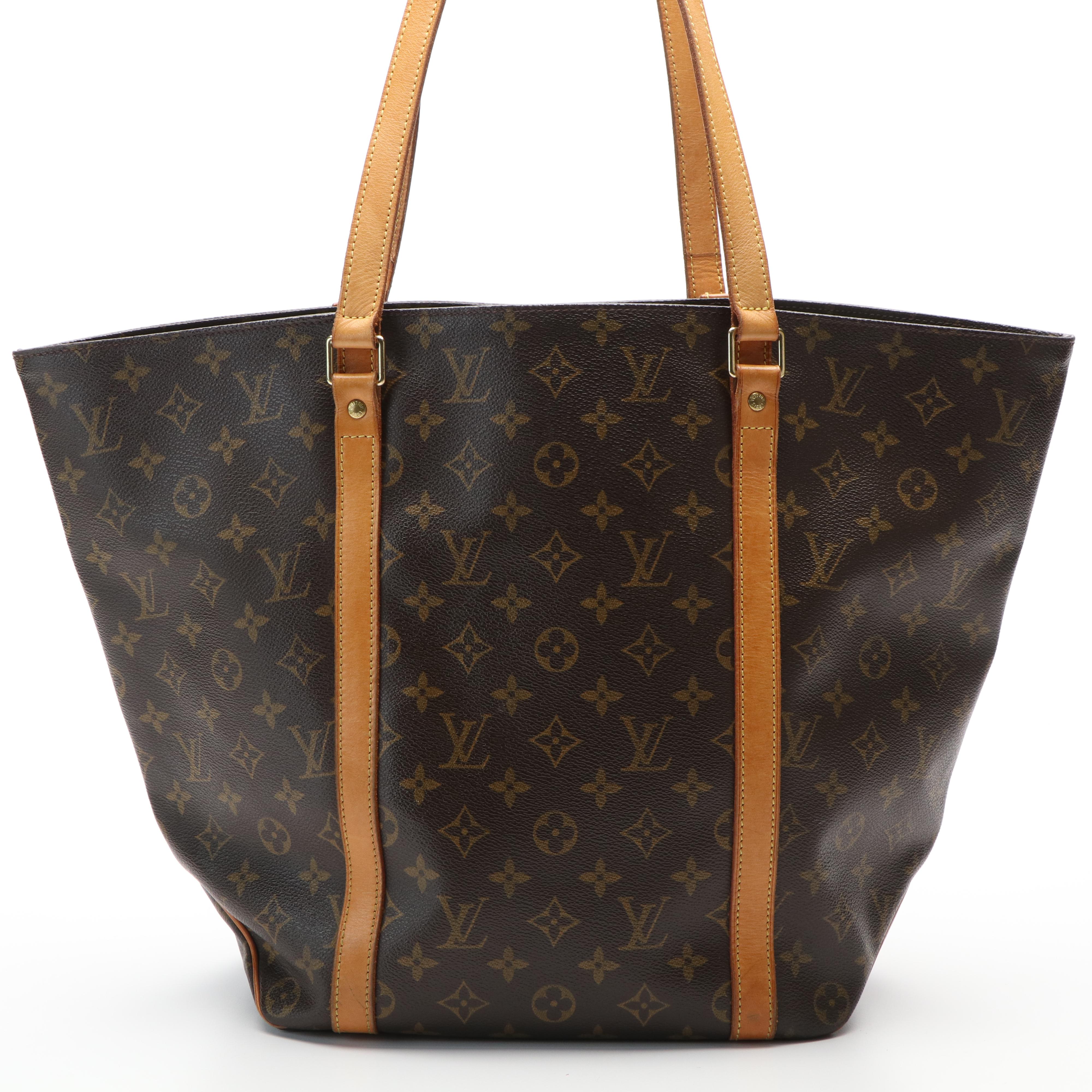 Louis Vuitton GM Sac Shopping Tote in Monogram Canvas
