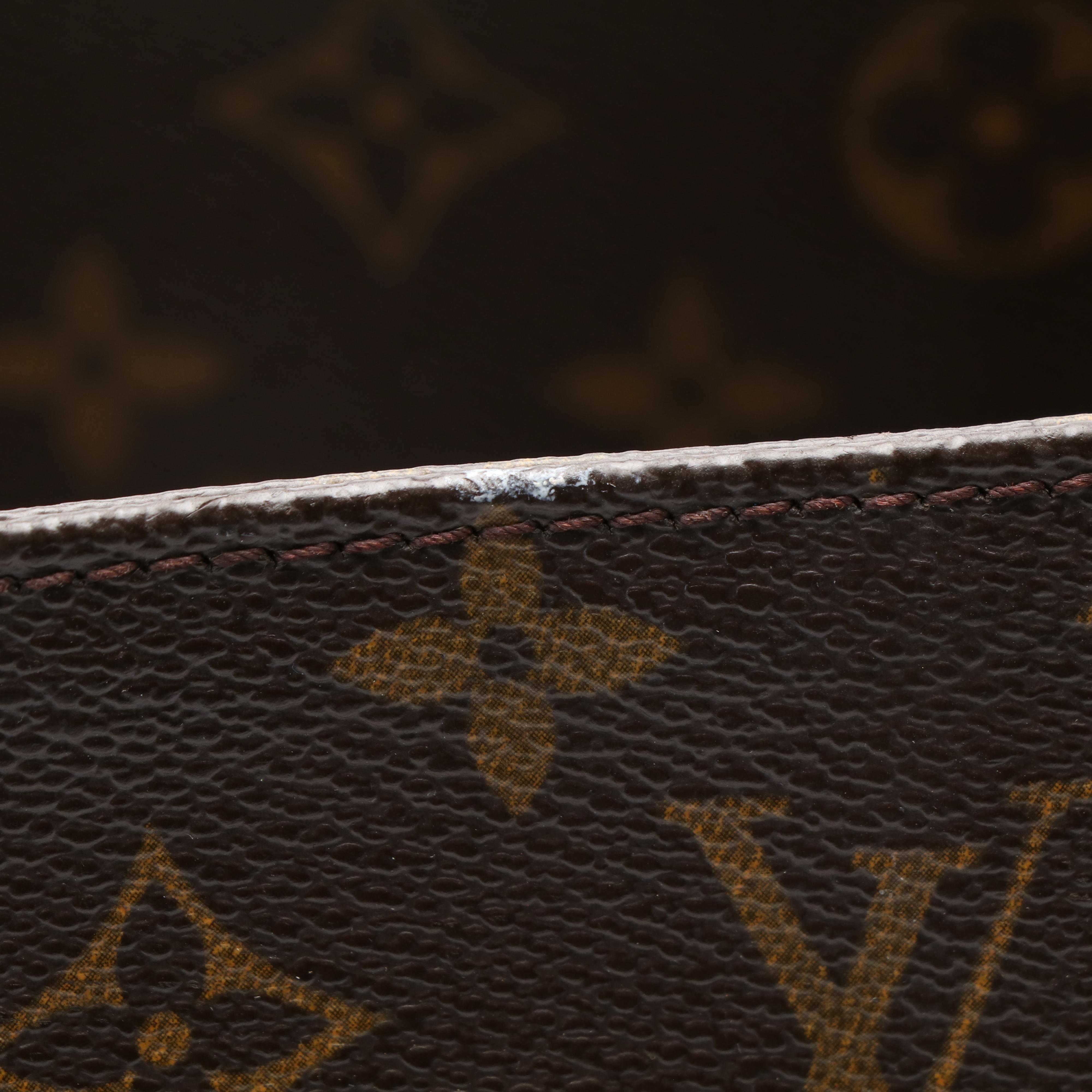 Louis Vuitton GM Sac Shopping Tote in Monogram Canvas