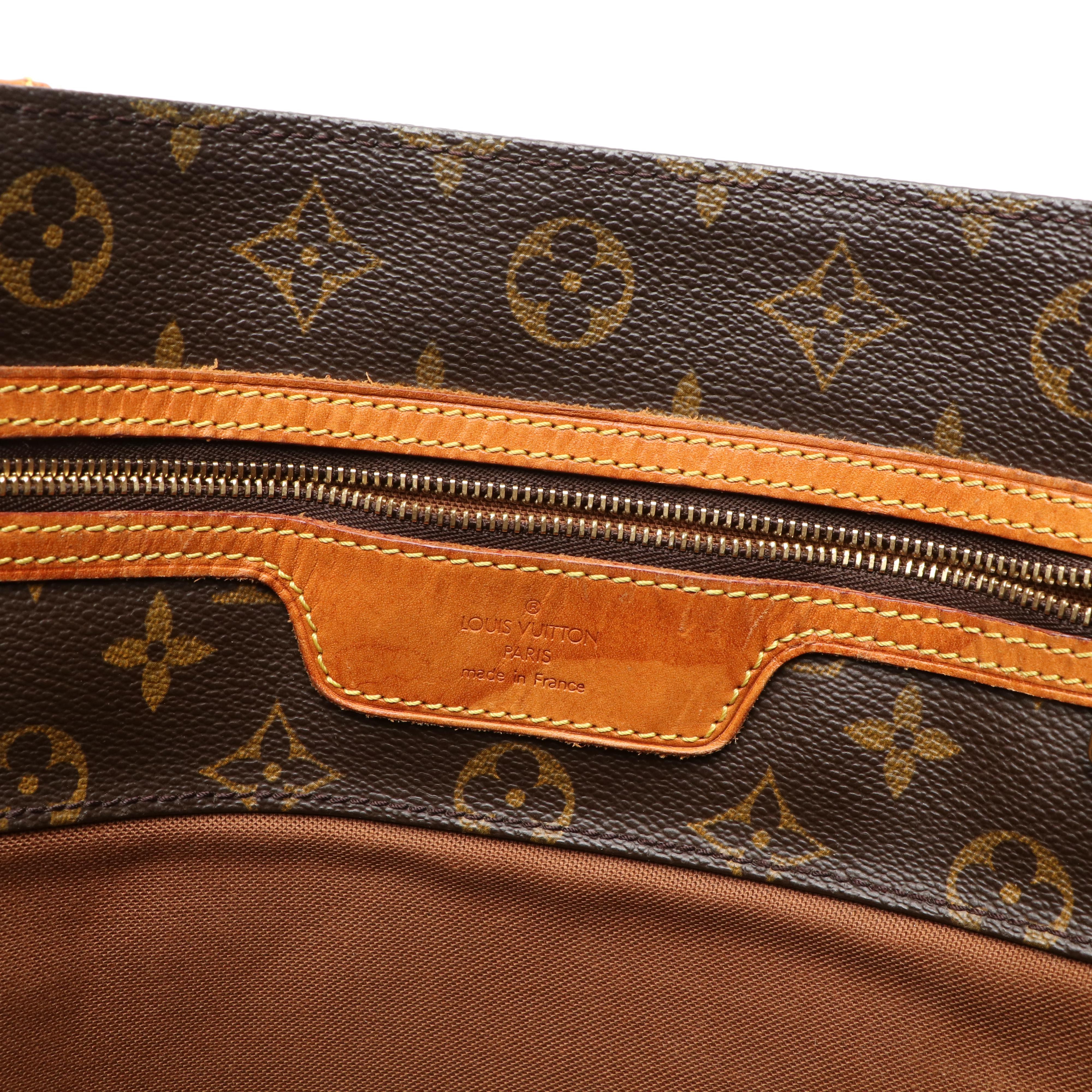 Louis Vuitton GM Sac Shopping Tote in Monogram Canvas