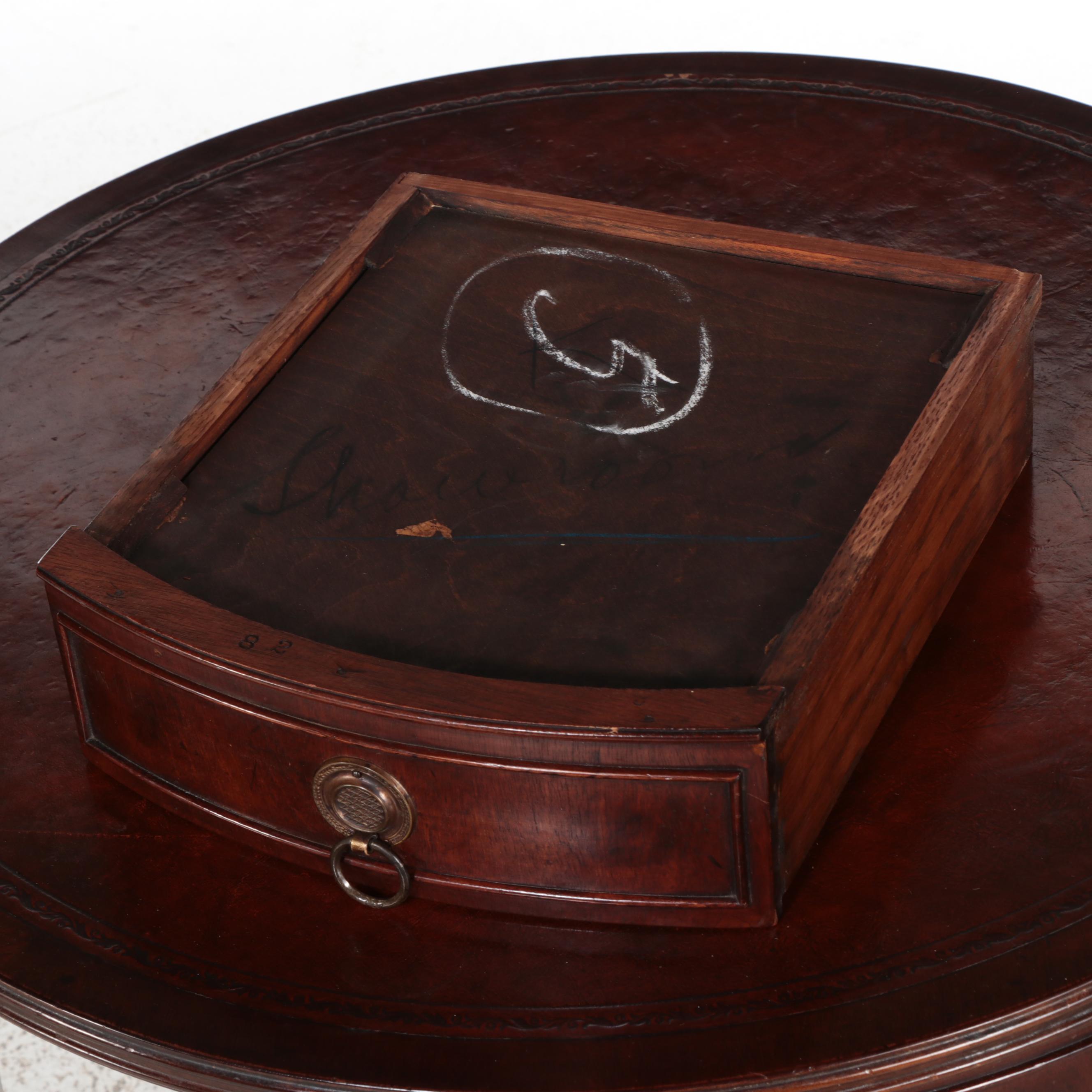 Fine Arts Furniture Co. Federal Style Mahogany Side Table