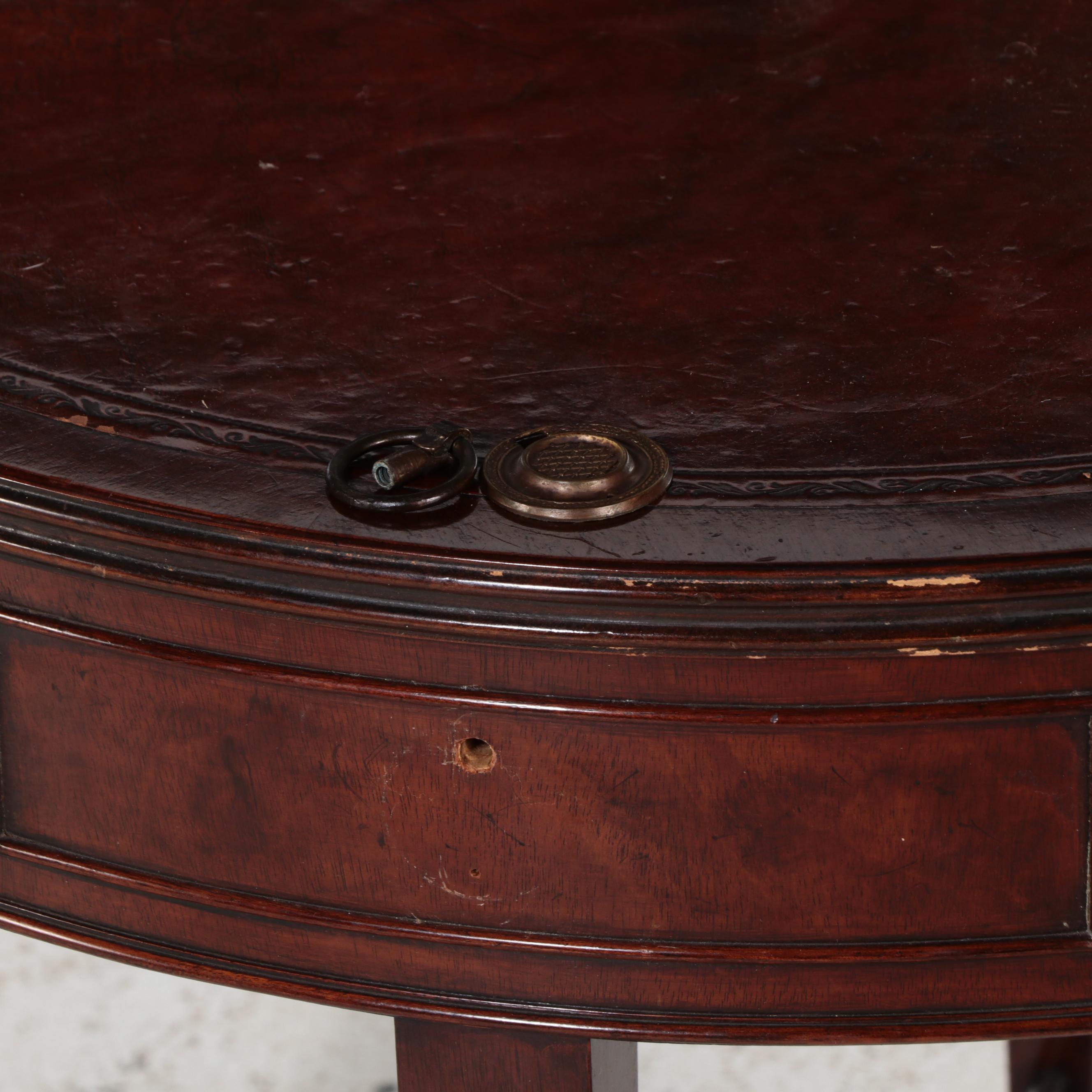 Fine Arts Furniture Co. Federal Style Mahogany Side Table