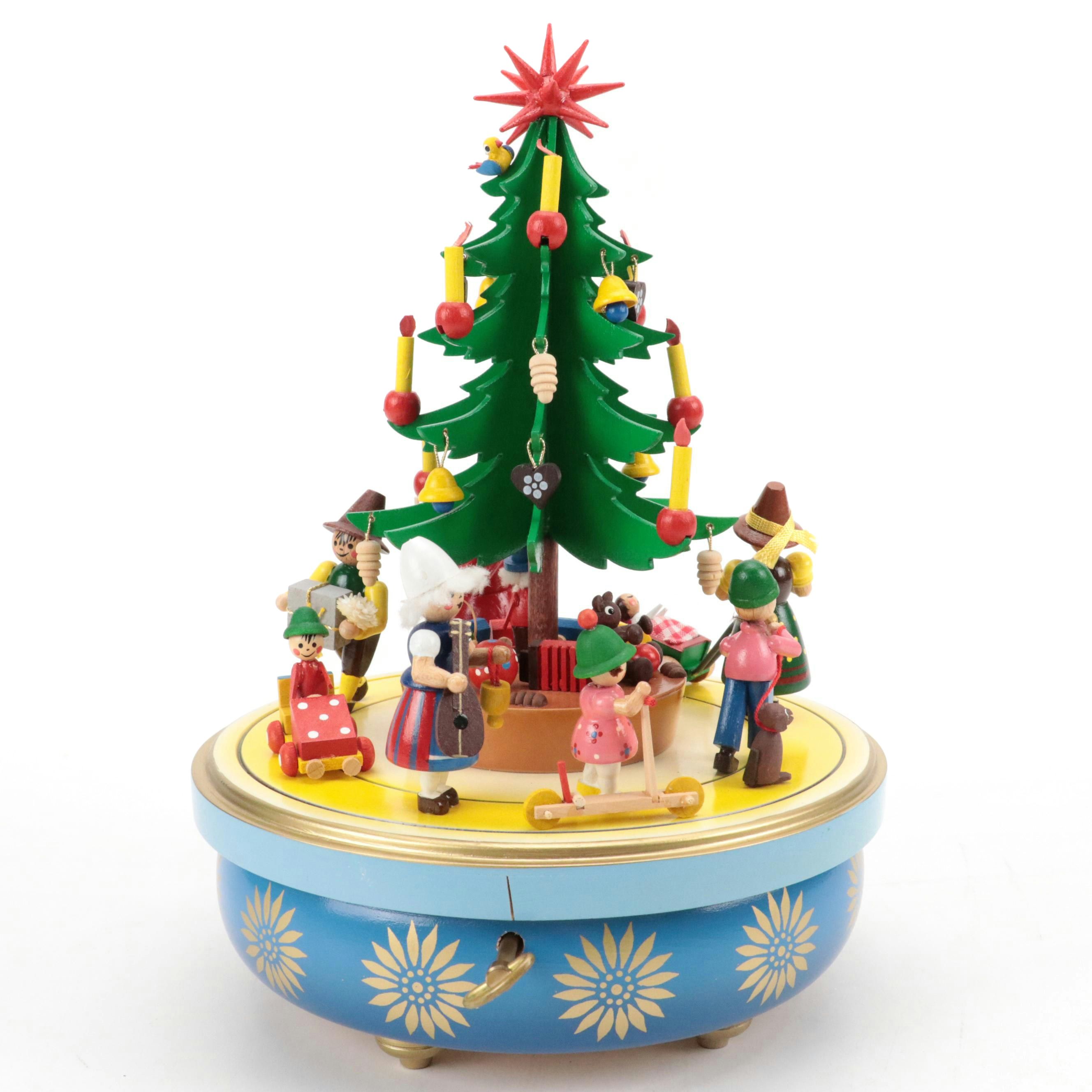 Steinbach Musical Wind-Up Christmas Tree