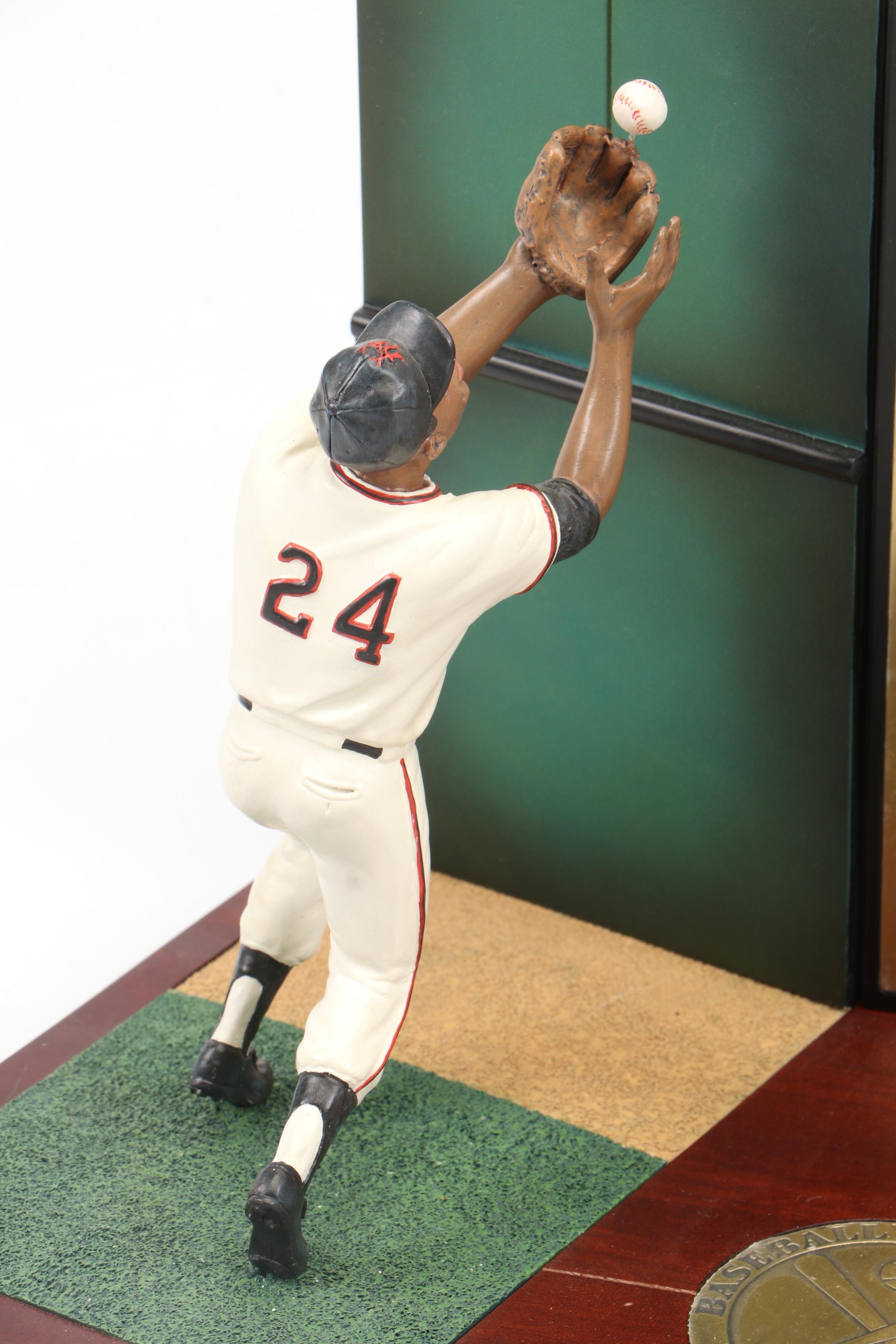 The Danbury Mint Willie Mays "The Catch" Figurine Baseball Display