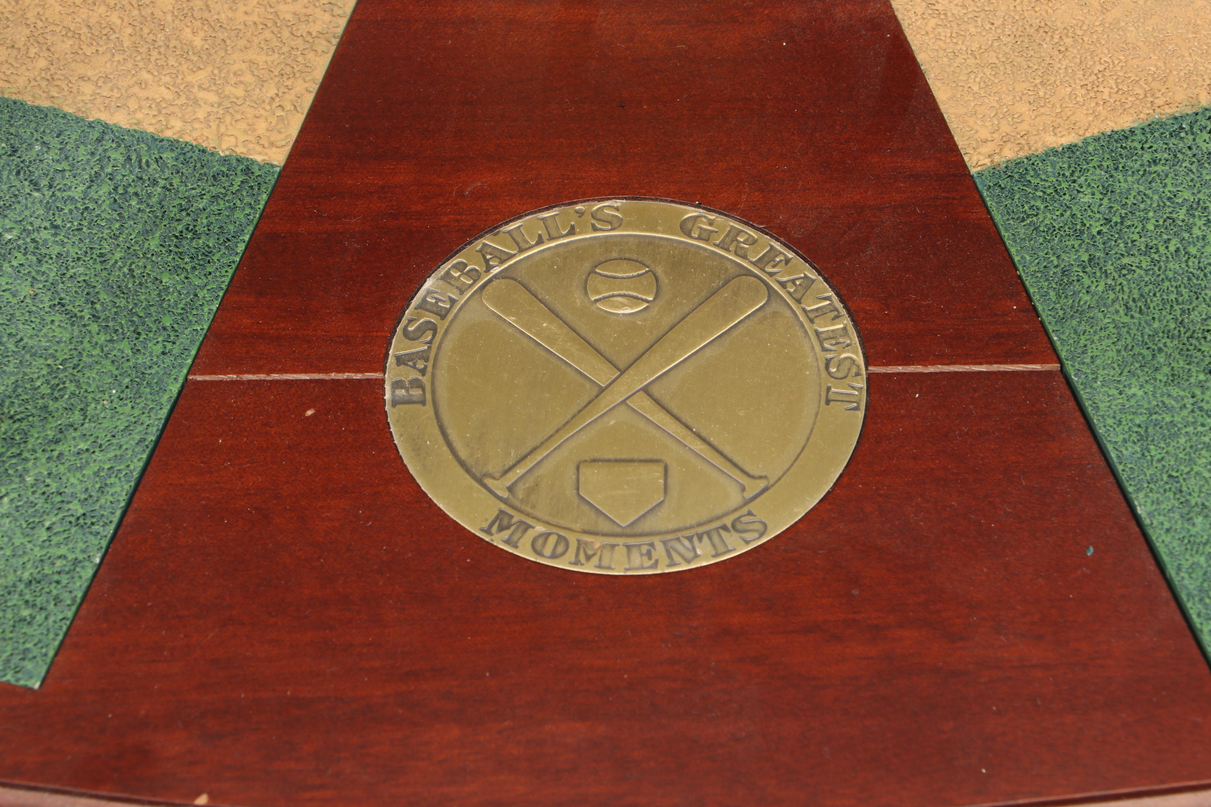 The Danbury Mint Willie Mays "The Catch" Figurine Baseball Display