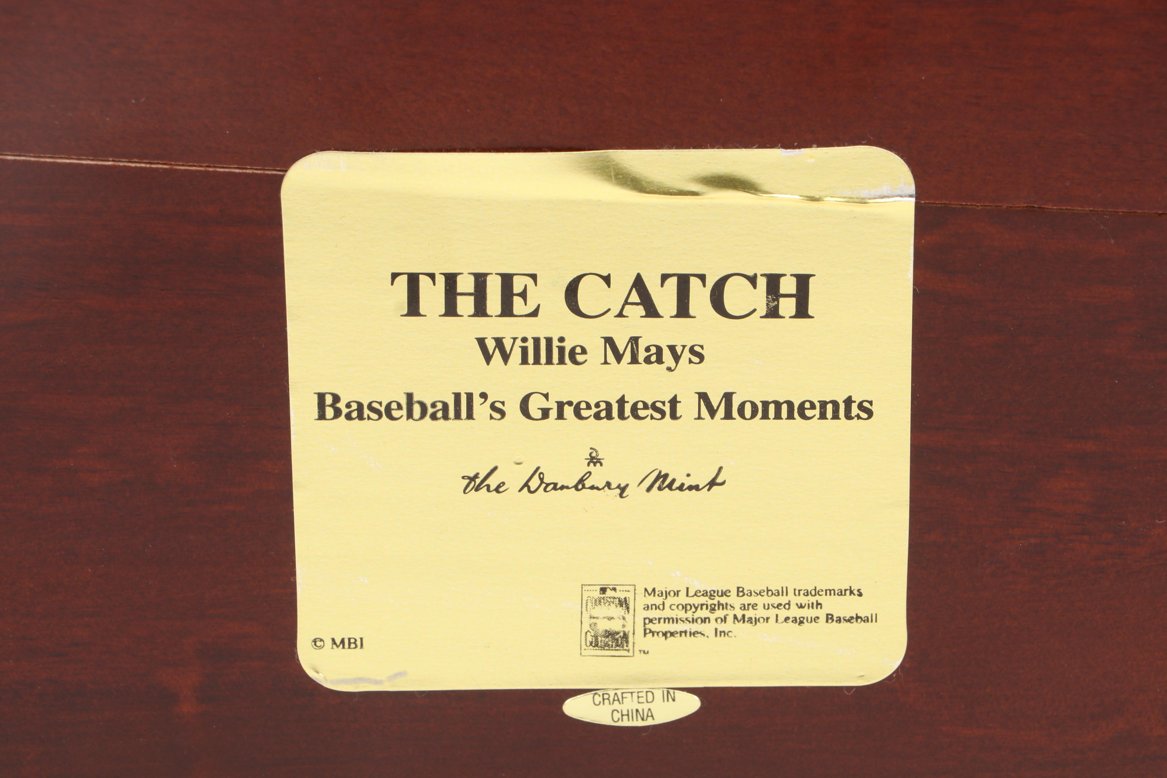 The Danbury Mint Willie Mays "The Catch" Figurine Baseball Display