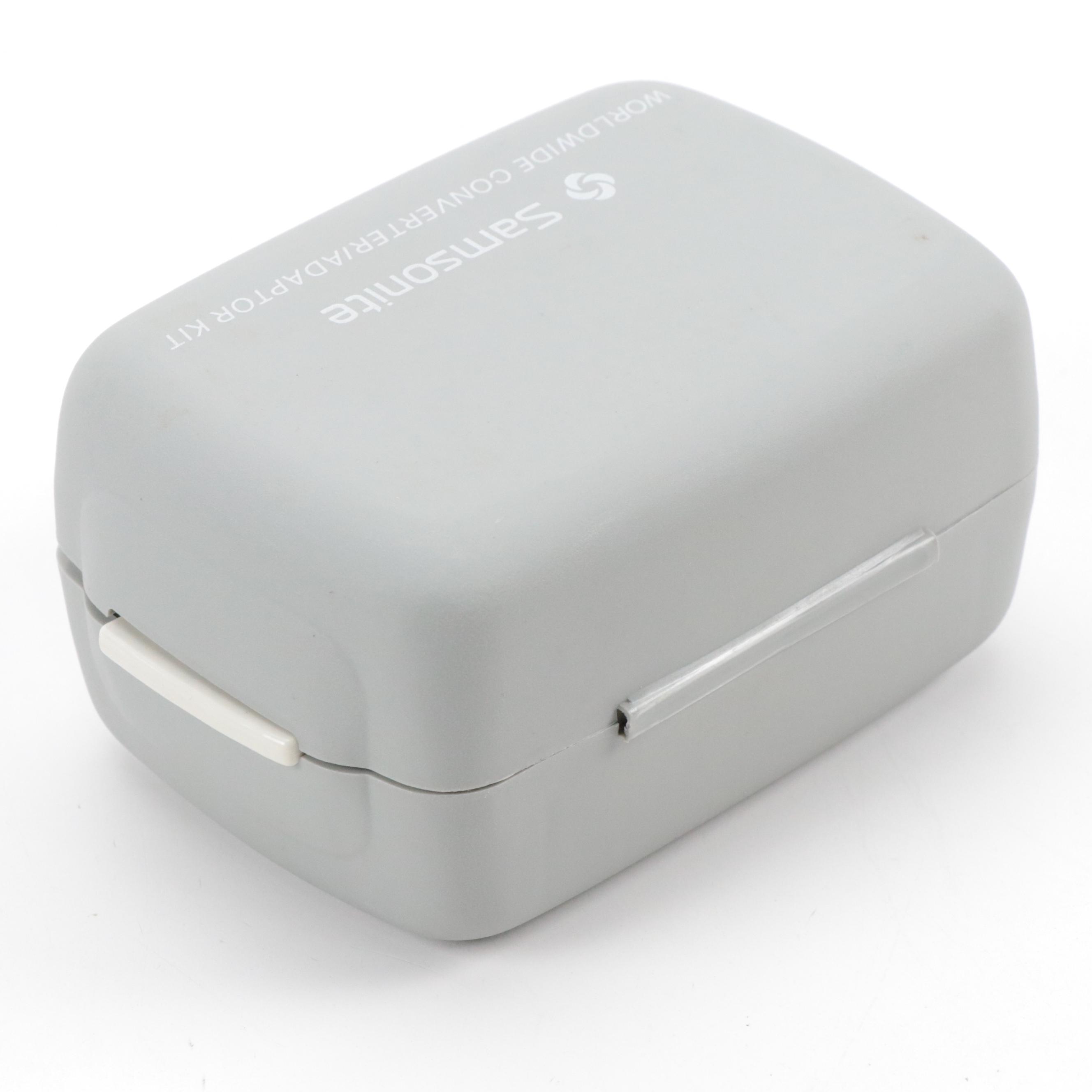 Samsonite Worldwide Converter and Adaptor Kit, 1990