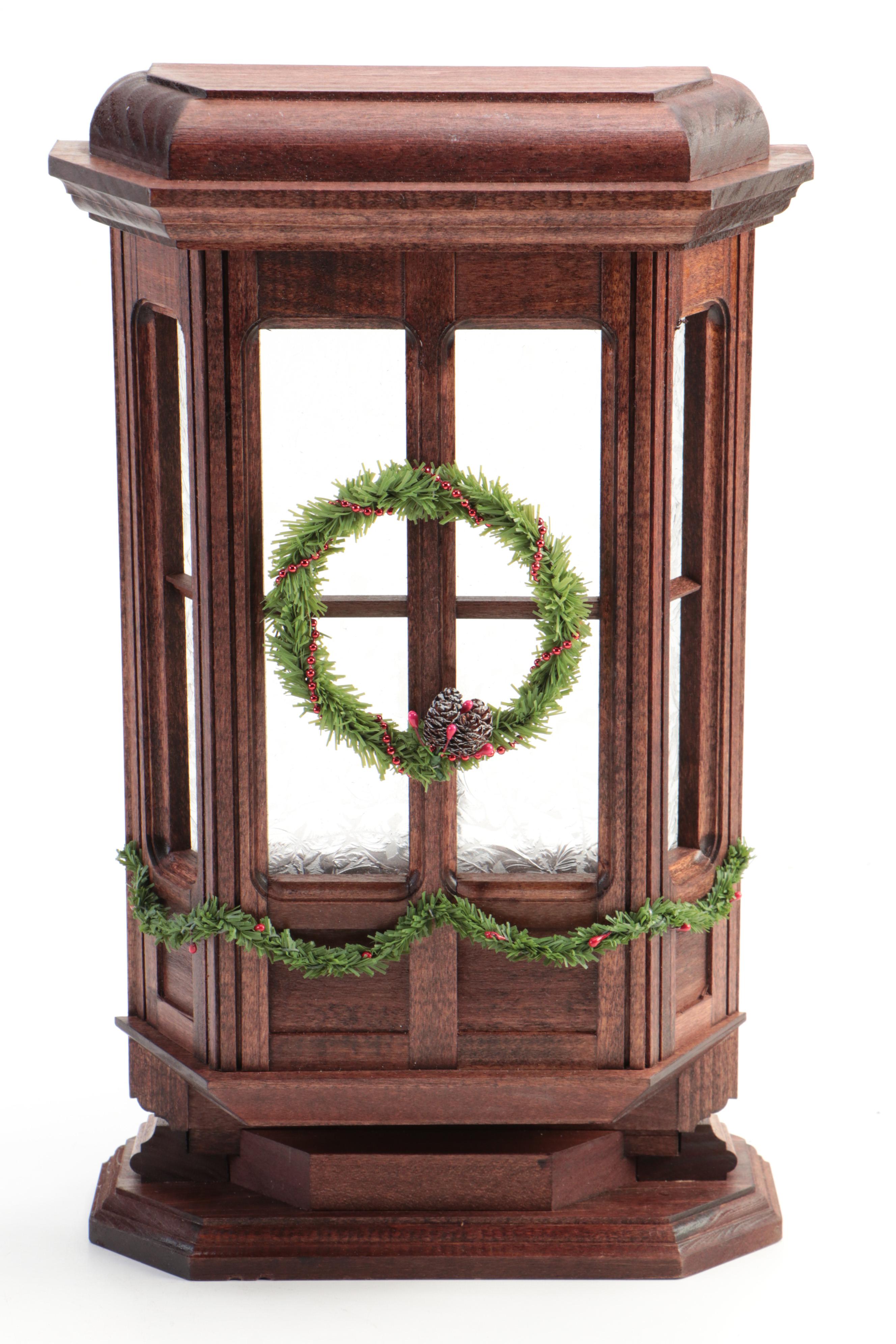 Byers' Choice "The Carolers" Figurines with Bay Window Figurine