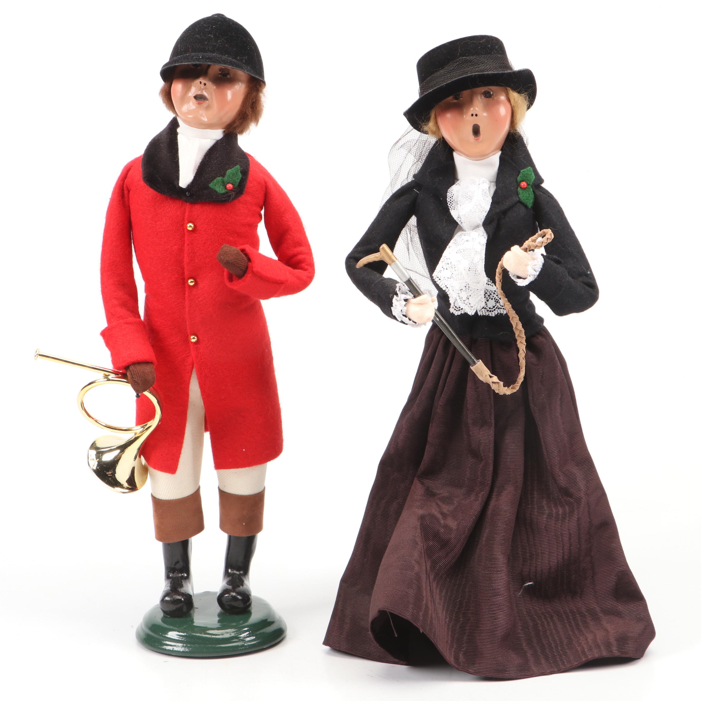 Byers' Choice "The Carolers" Figurines w/ Model Coach and Leather-Wrapped Horses