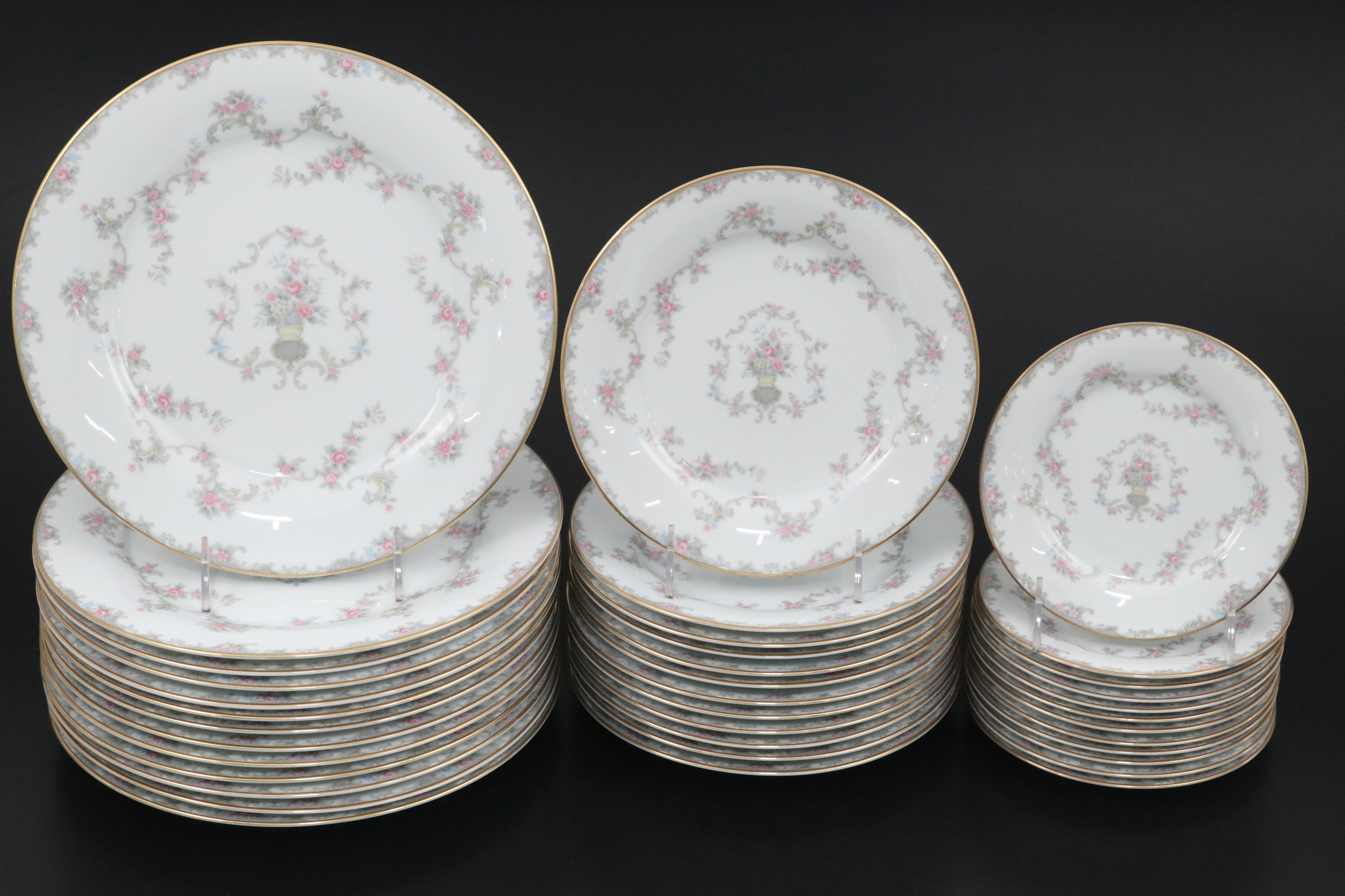 Noritake "Windsor" Porcelain Dinnerware Service