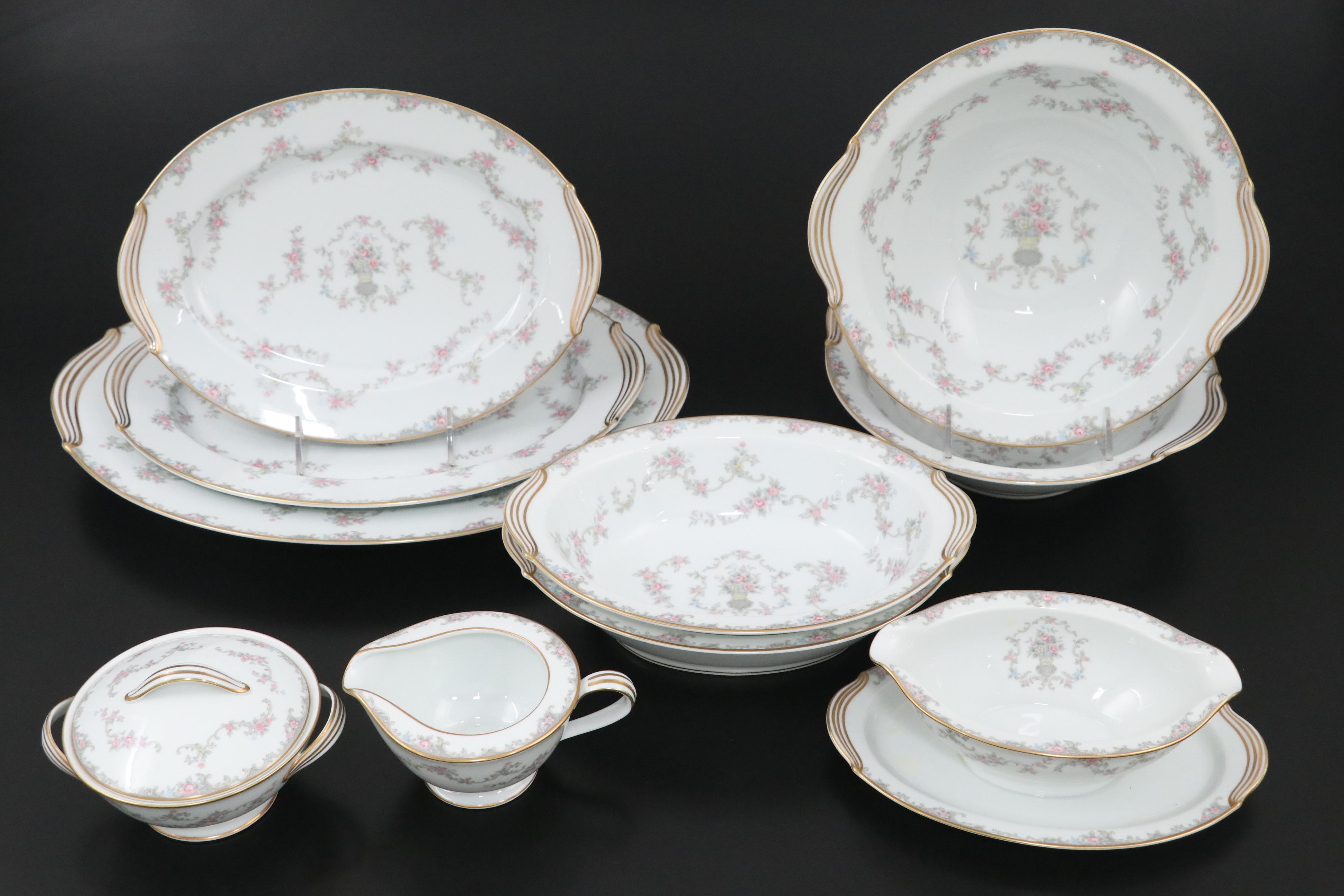 Noritake "Windsor" Porcelain Dinnerware Service