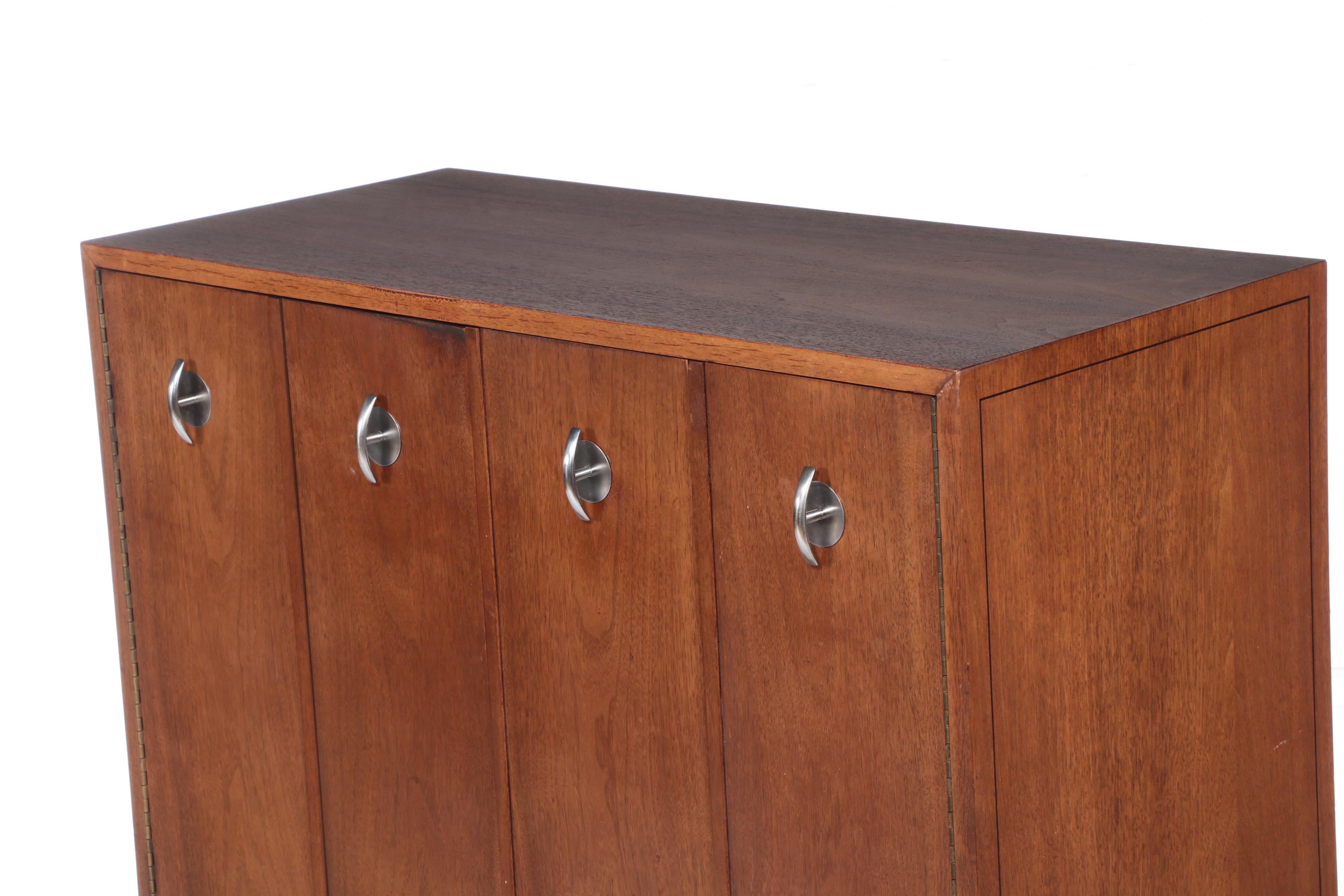 American of Martinsville Mid Century Modern Walnut Five-Drawer Chest