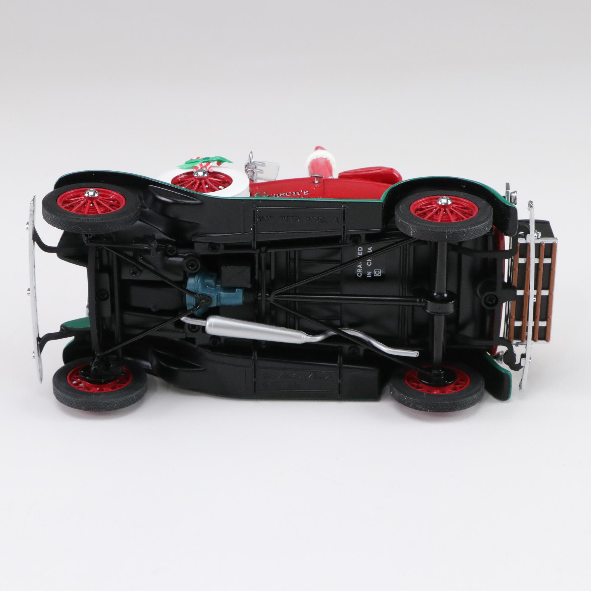 Santa Figurines in Classic Cars, Sleigh and More