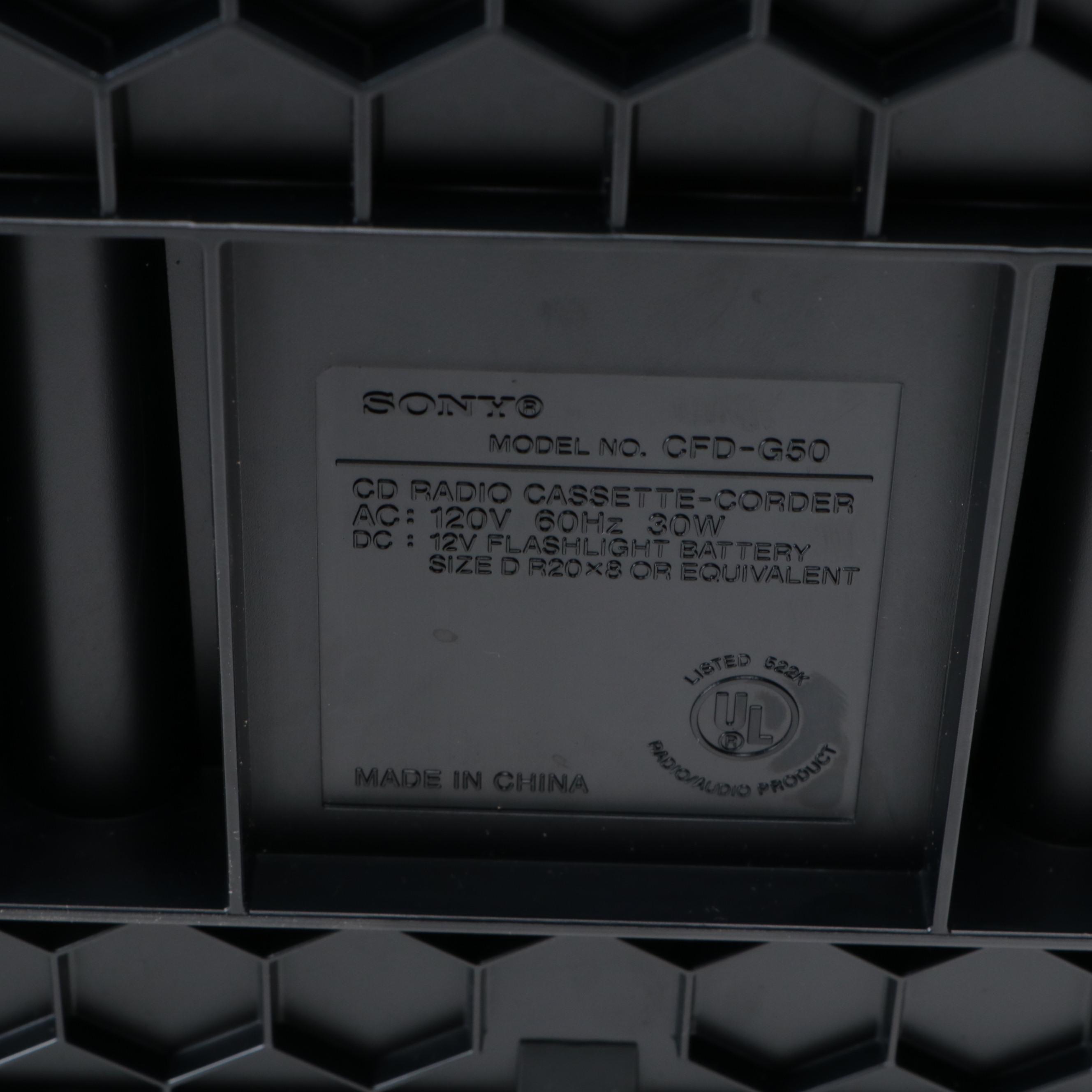 Sony Model CFD-G50 Portable Cassette/CD Player Boombox