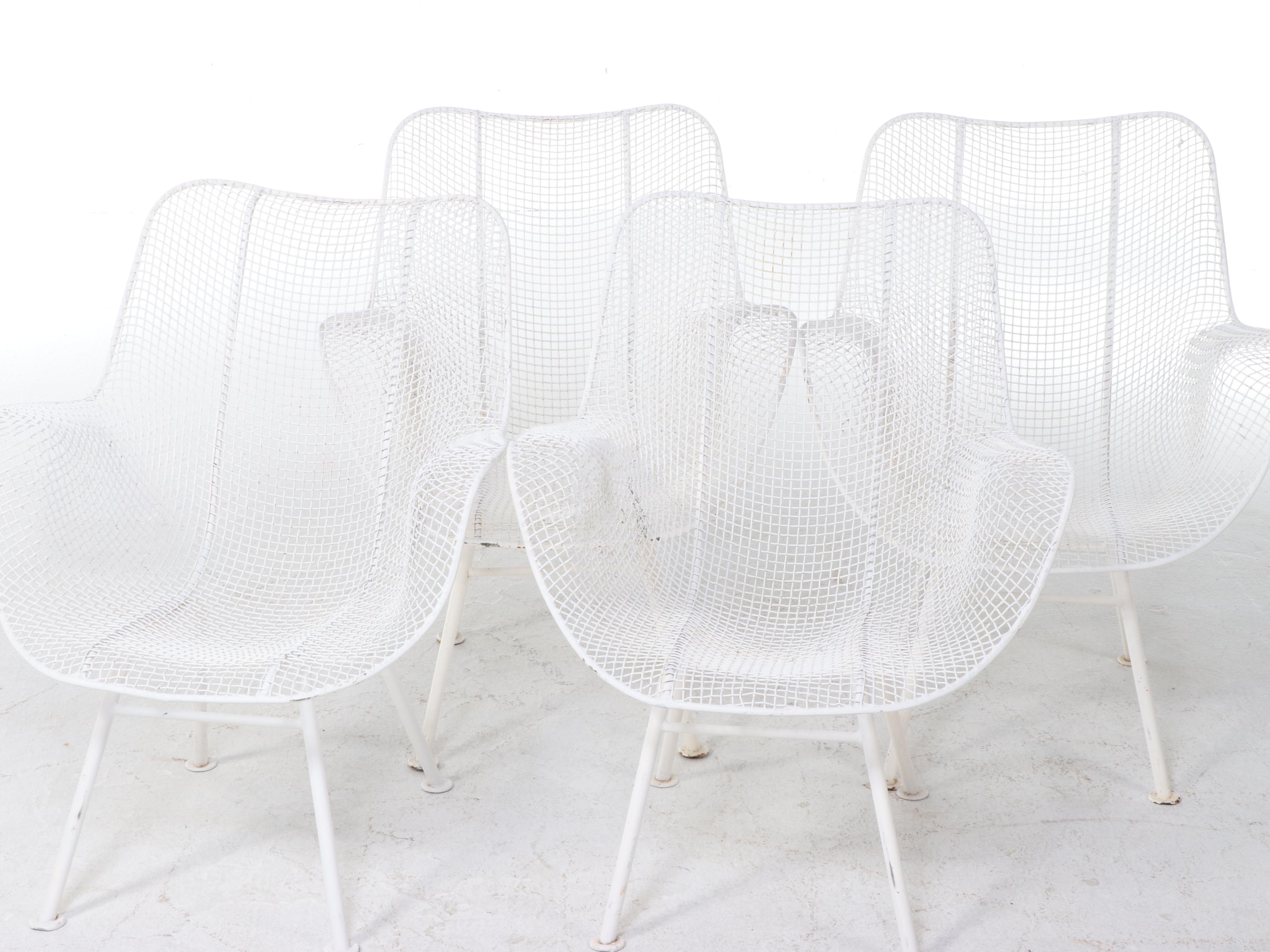 Four Russell Woodard "Sculptura" Mesh Patio Chairs with Octagonal Dining Table