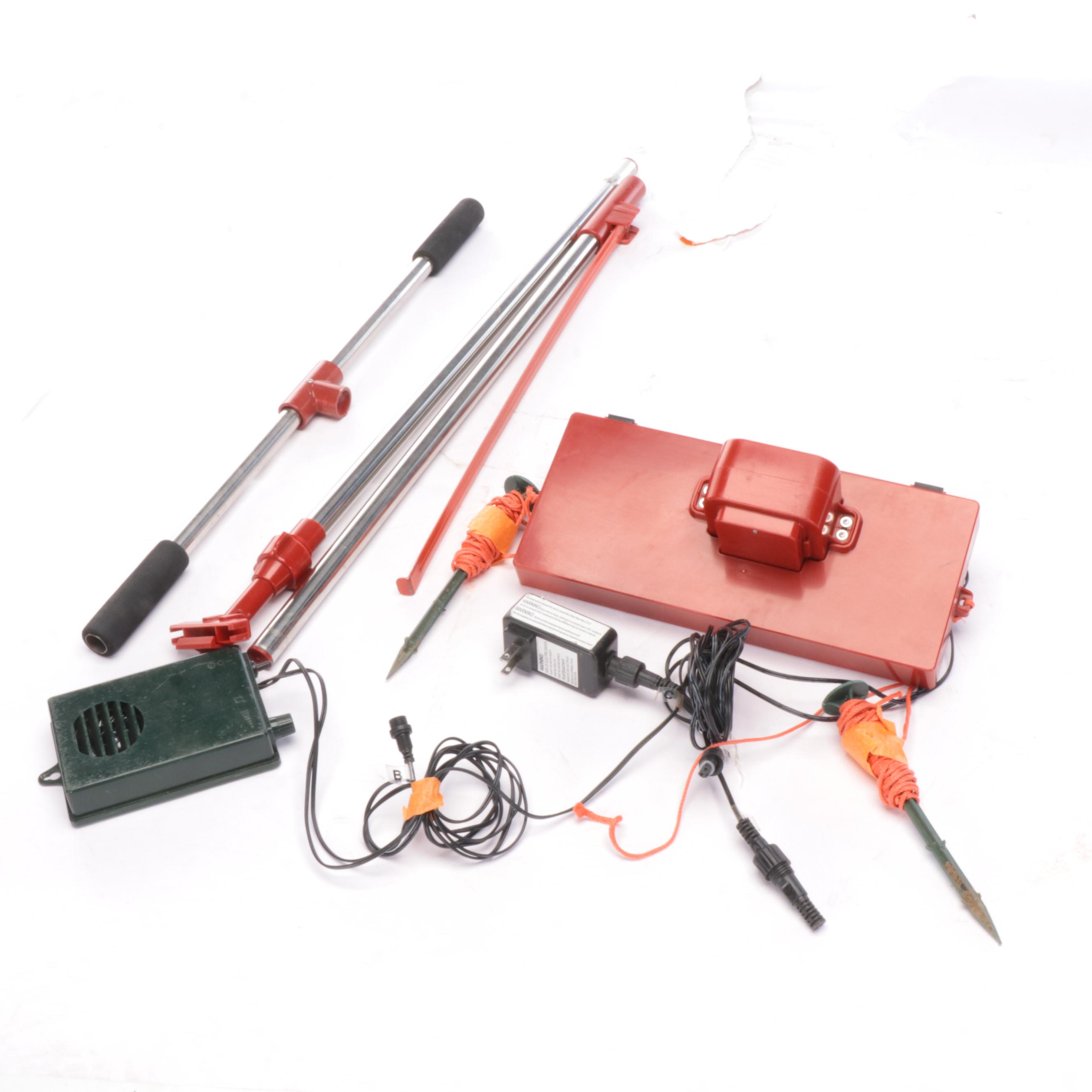 Mr. Christmas 10' Outdoor Ladder Climbing Santa