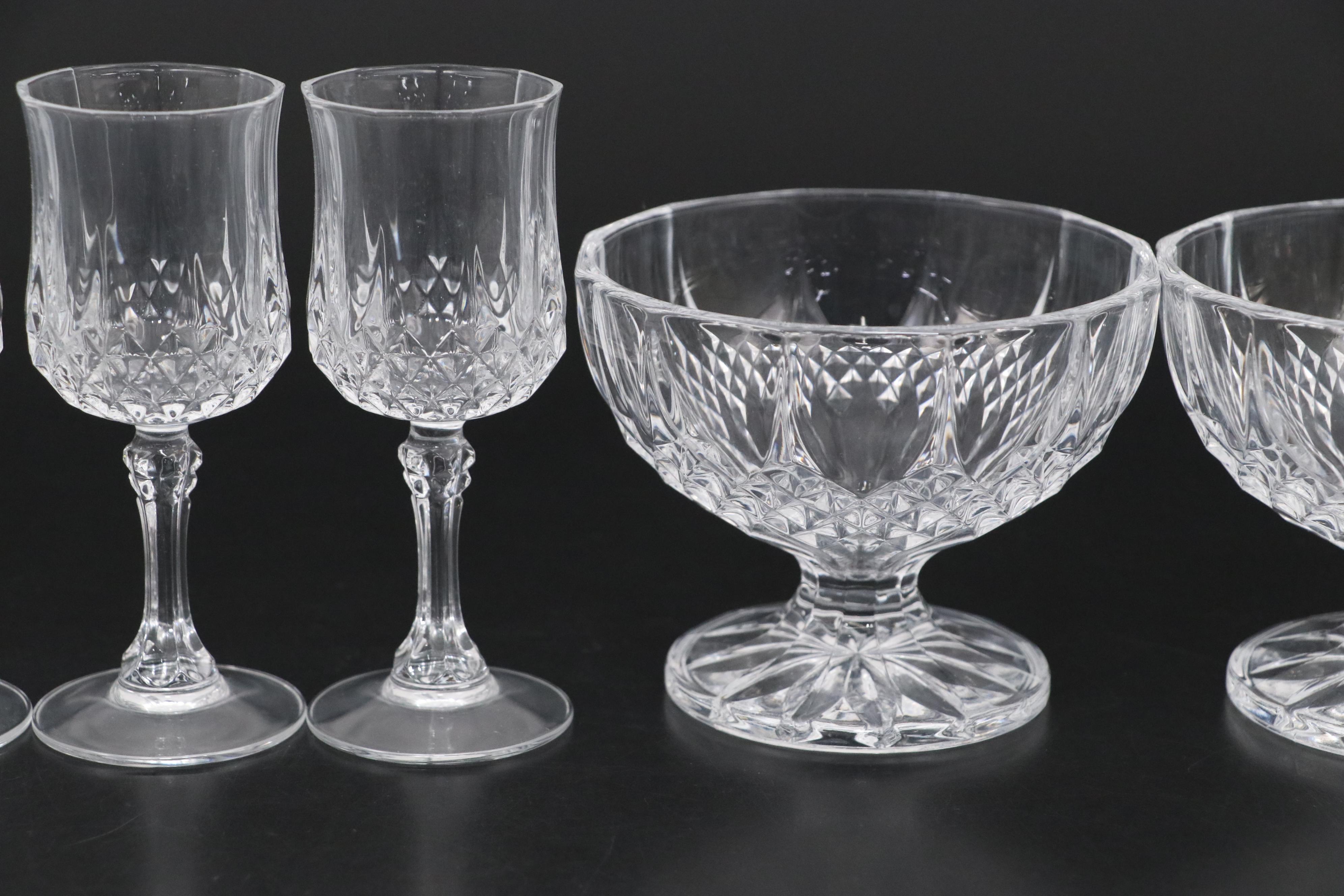 Cristal D'Arques French Crystal "Longchamps" Tableware and Other Decanter