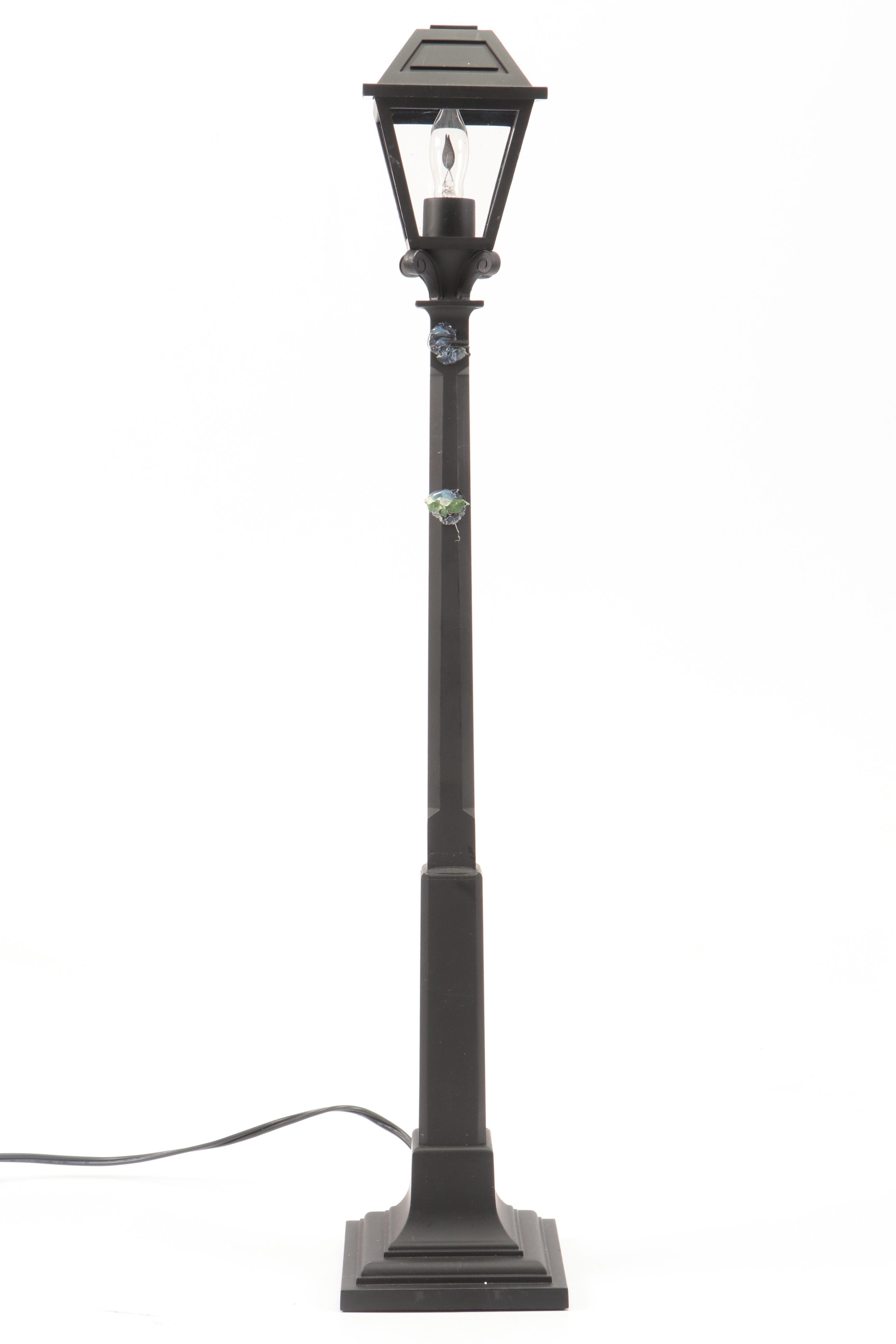 Byers' Choice "Williamsburg" and "The Carolers" Ceramic Figurines with More