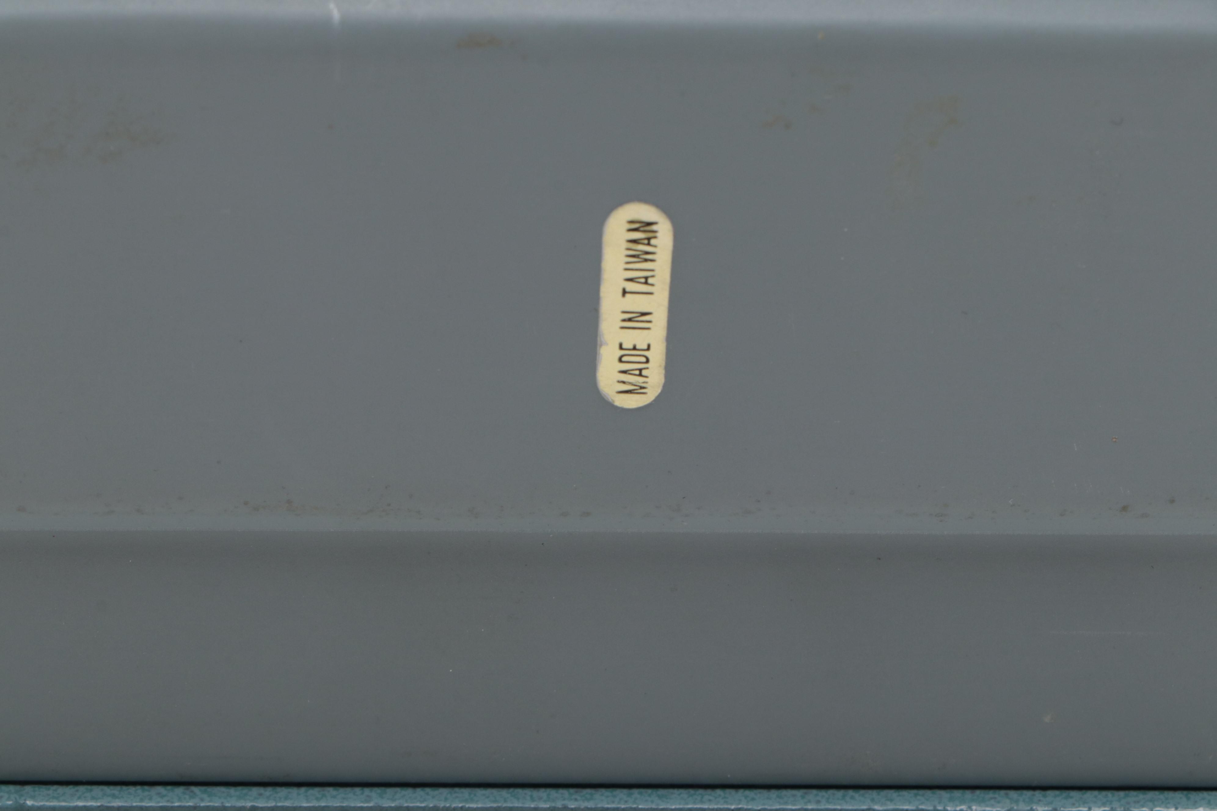 Uline Metal Electric Impulse Sealer with Cutter