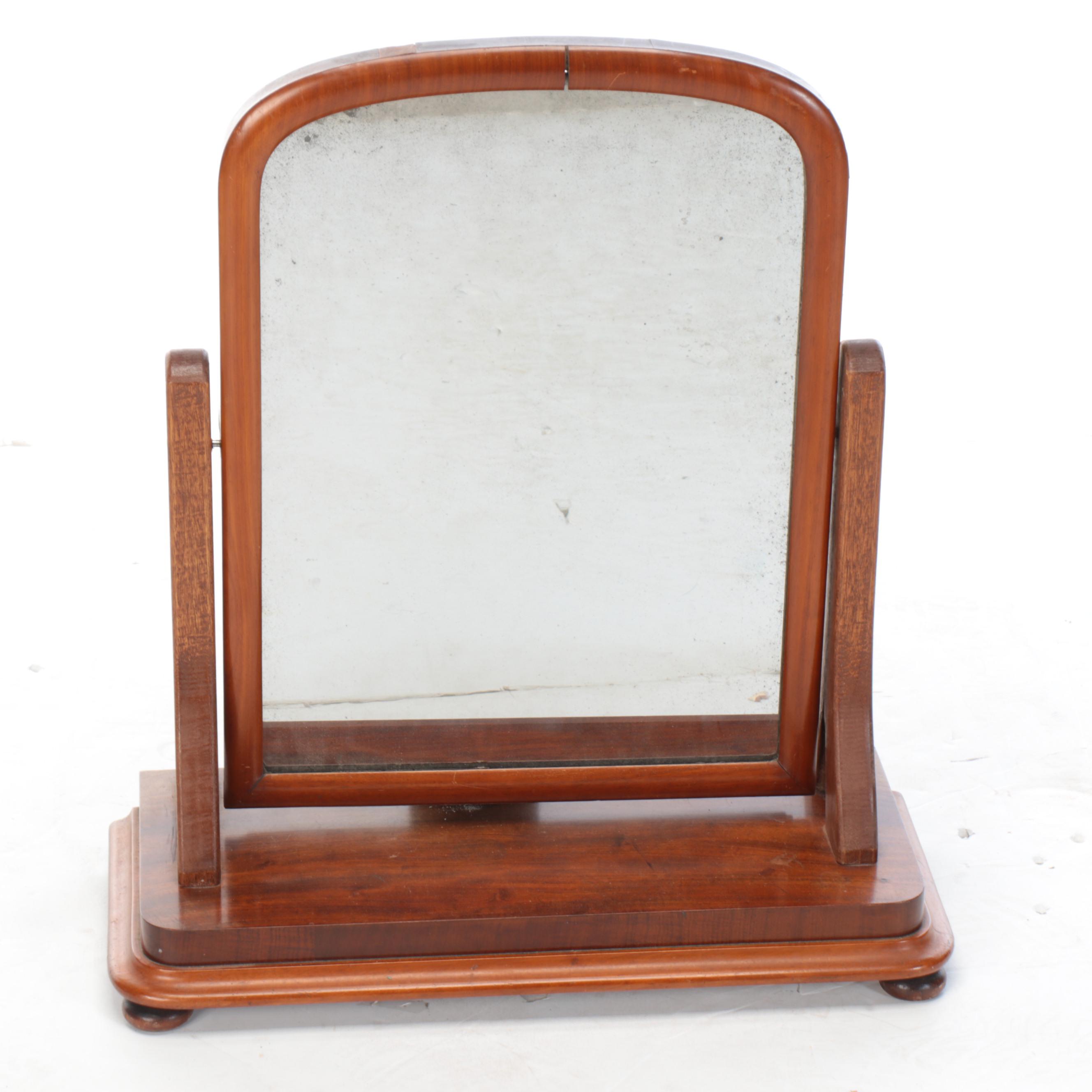 T.H. Filmer & Sons Mid-Victorian Mahogany Shaving Mirror, circa 1870
