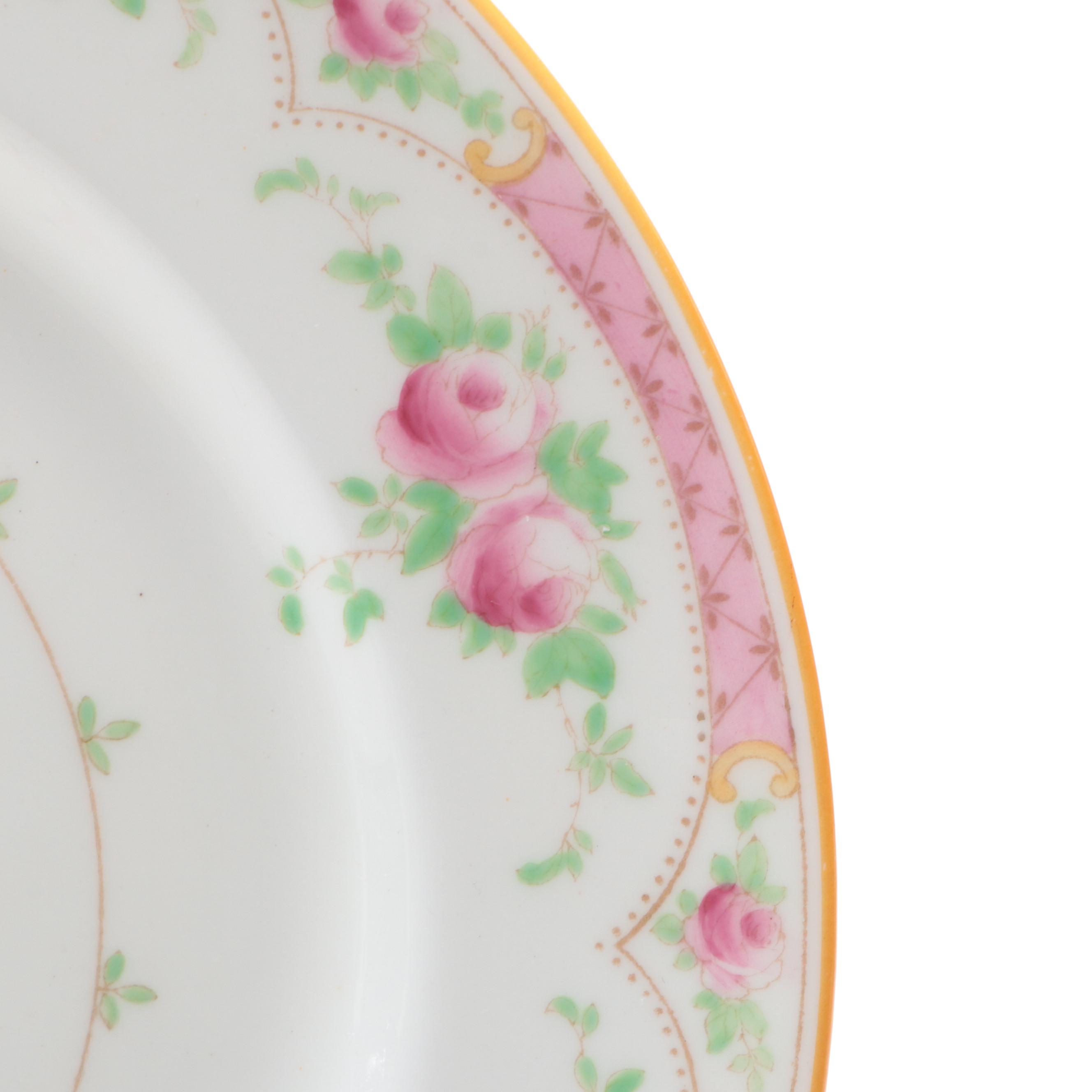 Royal Doulton Pink Rose Motif Porcelain Dinner Plates, Mid to Late 20th Century