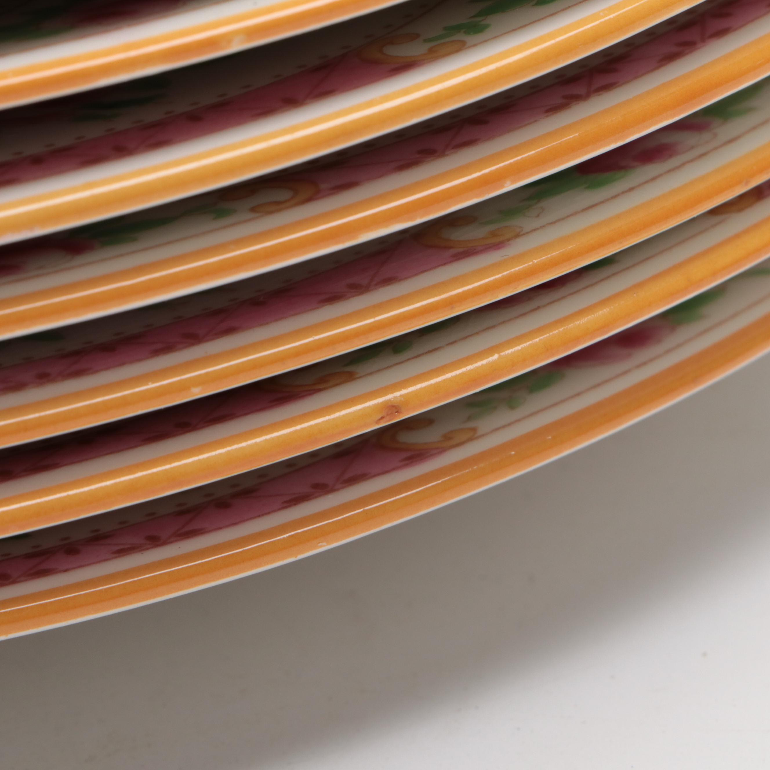 Royal Doulton Pink Rose Motif Porcelain Dinner Plates, Mid to Late 20th Century