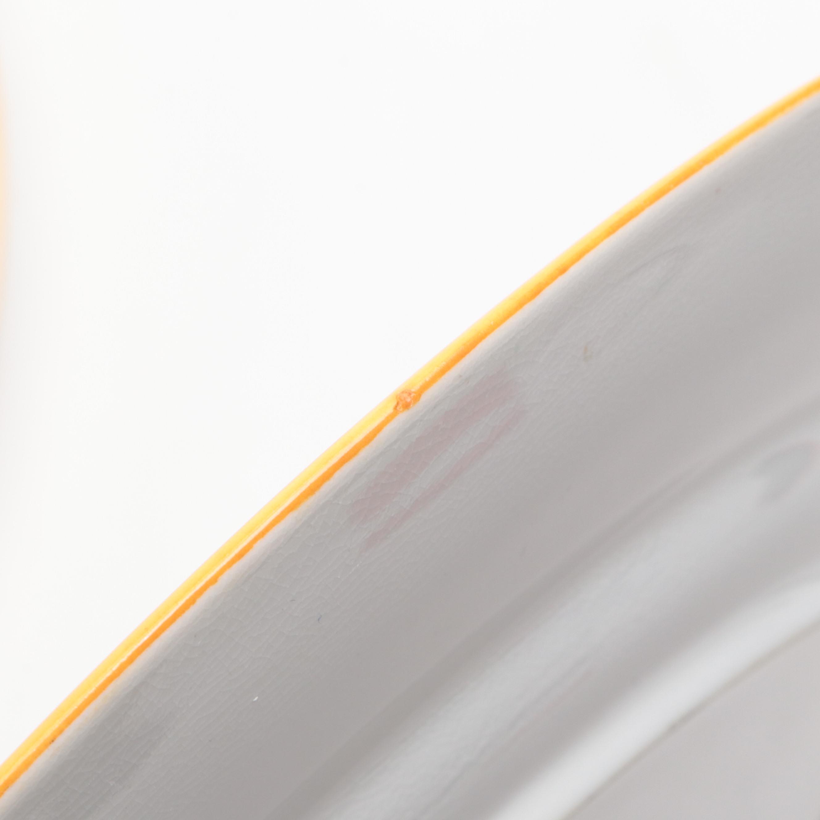 Royal Doulton Pink Rose Motif Porcelain Dinner Plates, Mid to Late 20th Century