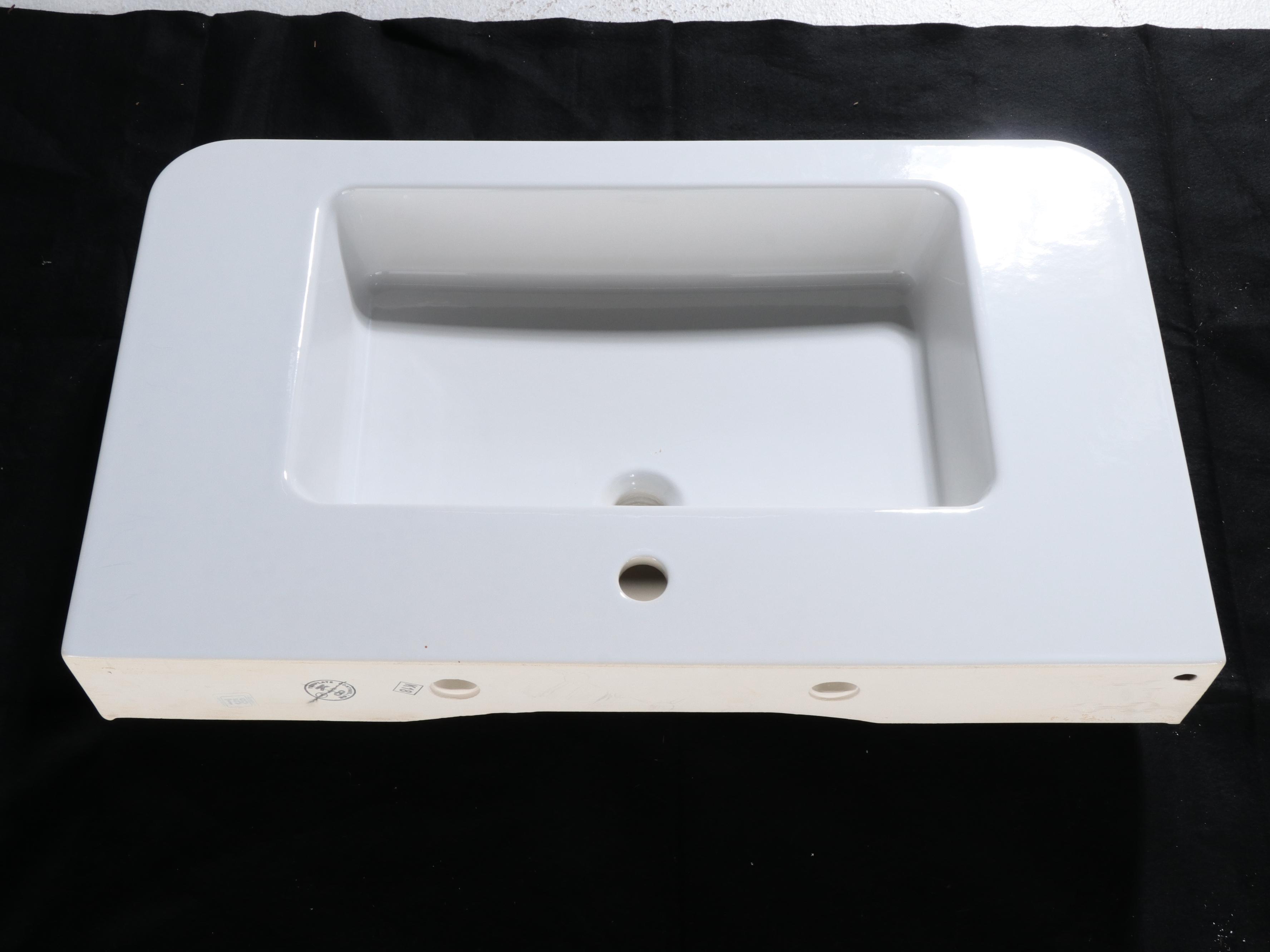 Porcelain Wall-Mount Sink, Contemporary
