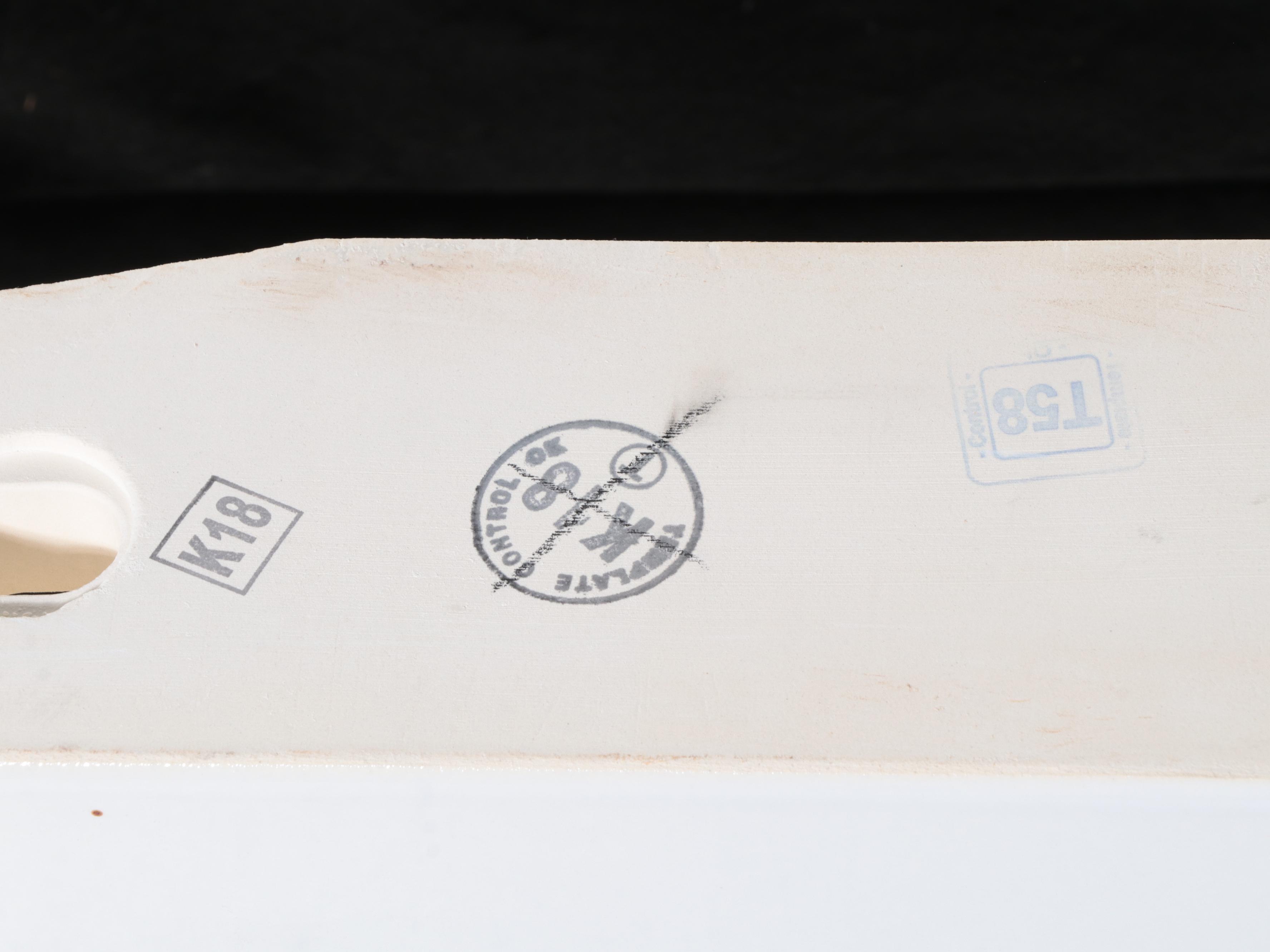 Porcelain Wall-Mount Sink, Contemporary