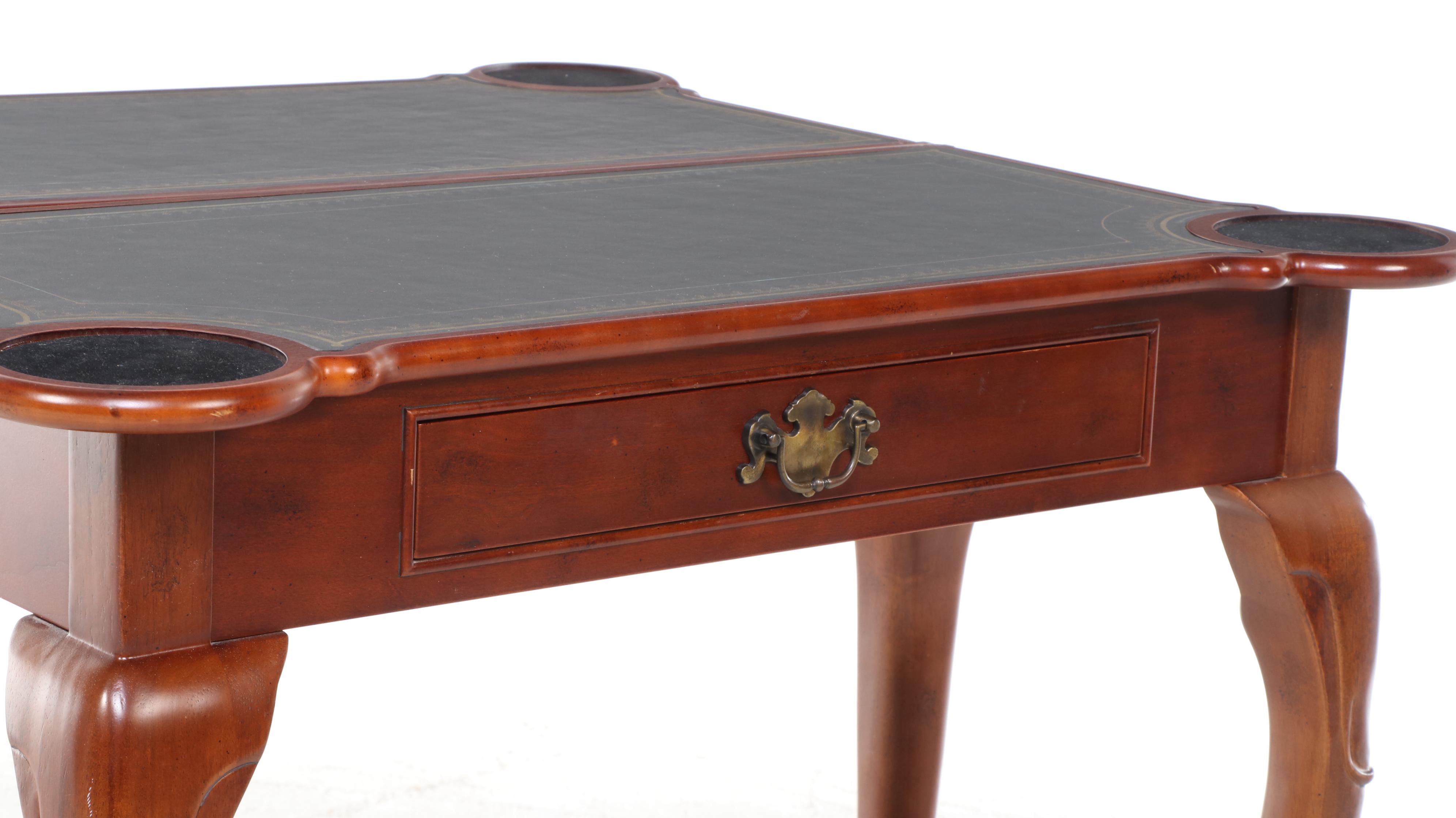 Queen Anne Style Flip-Top Games Table