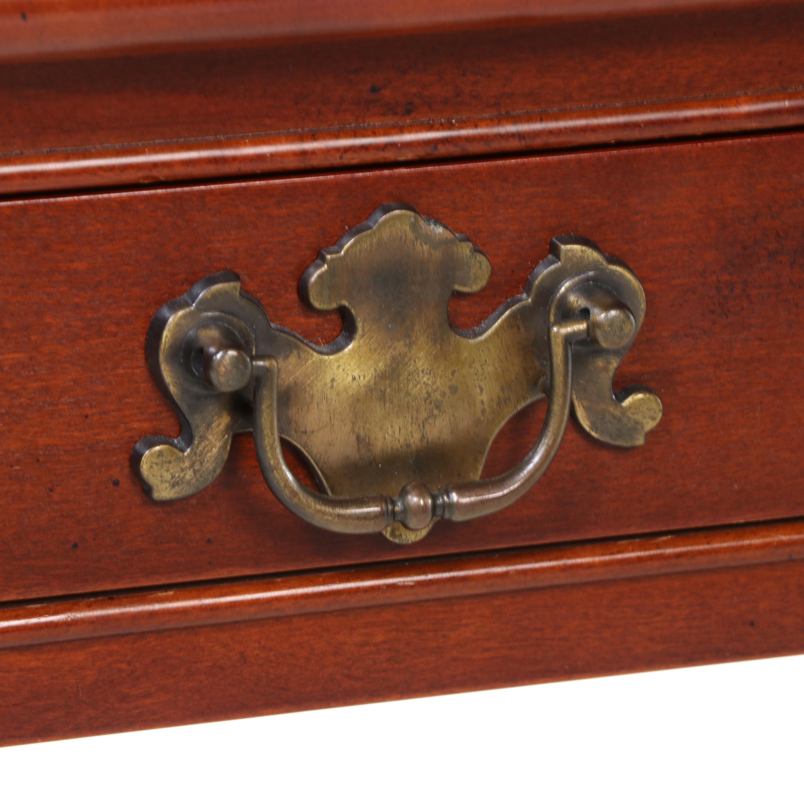 Queen Anne Style Flip-Top Games Table