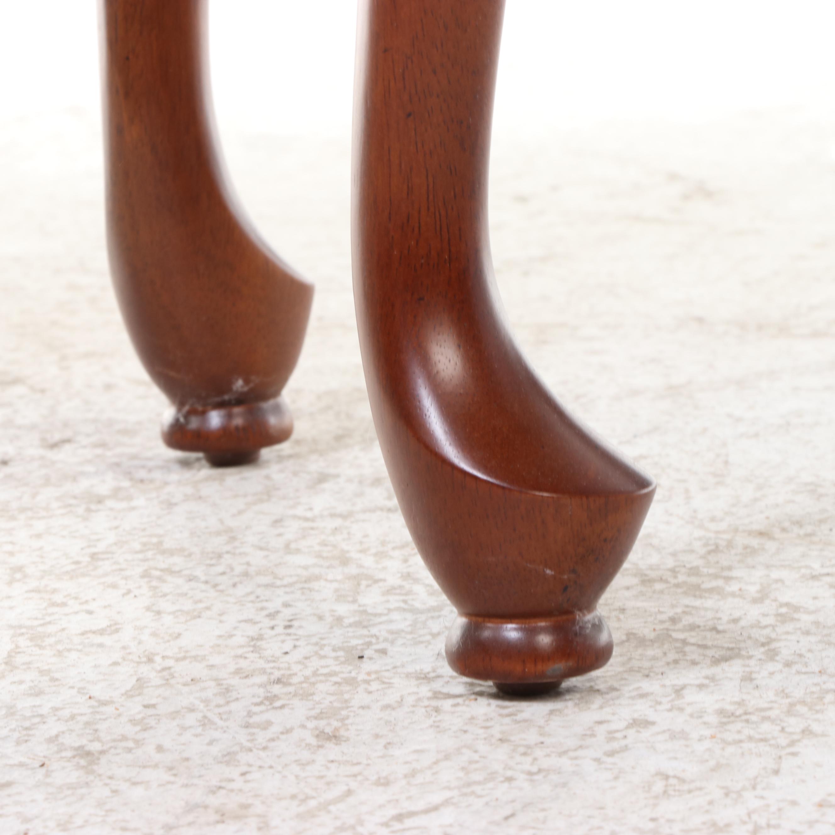 Queen Anne Style Flip-Top Games Table