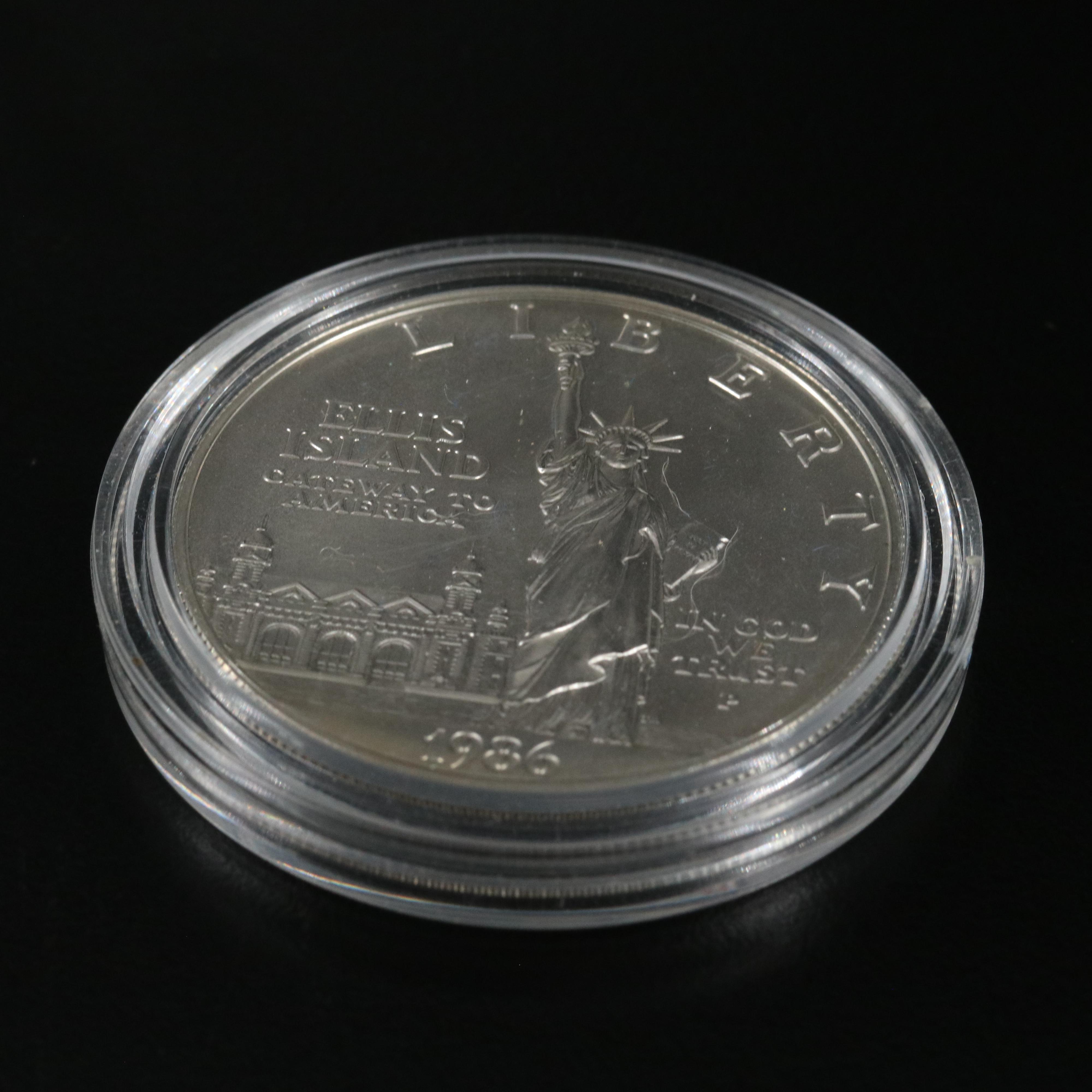 1986 Statue Of Liberty Commemorative Silver Dollar