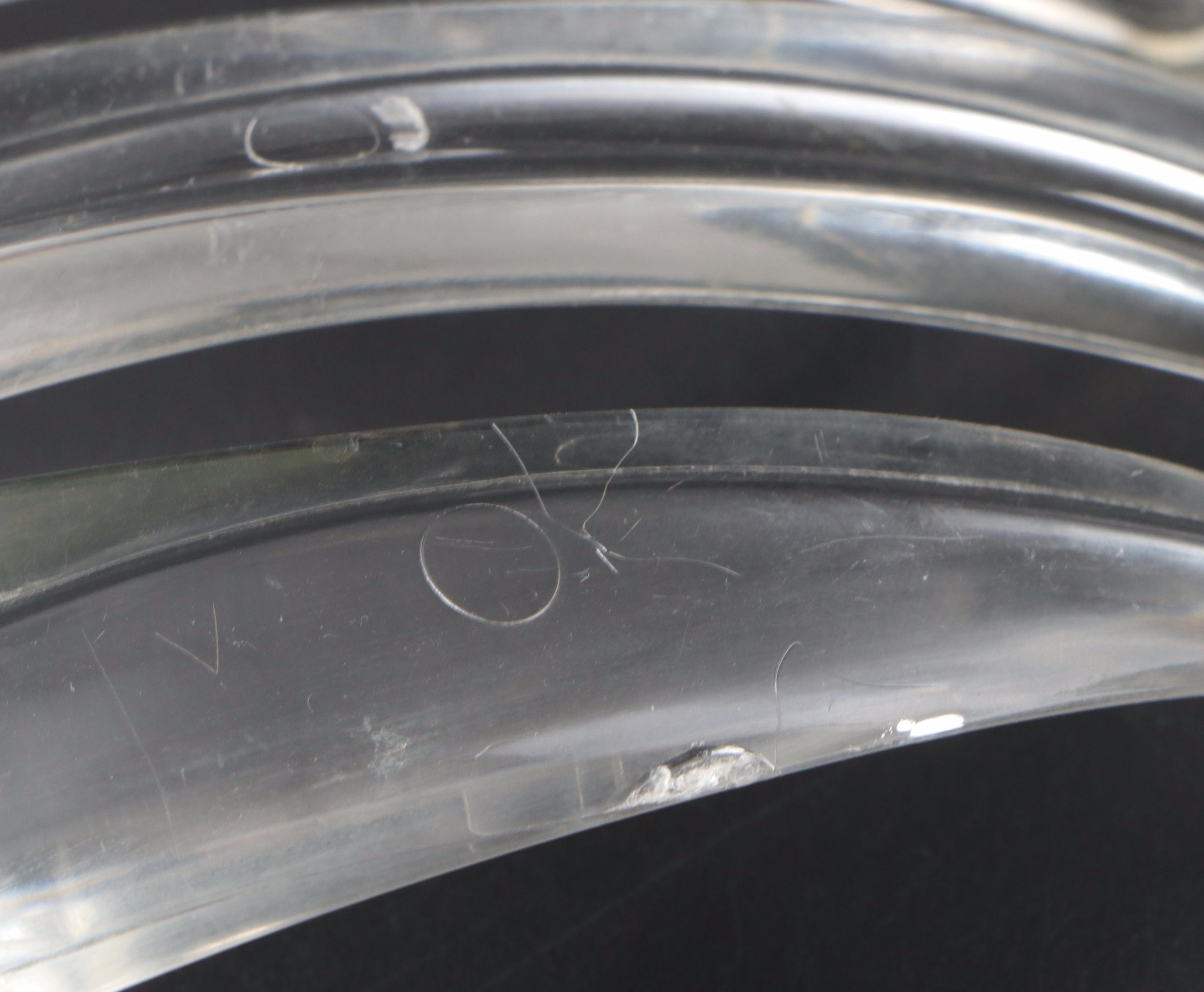 Wheaton Glass Salad Bowl with Acrylic Claw Salad Forks