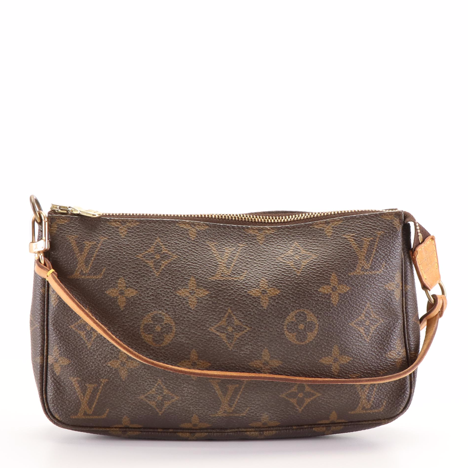 Louis Vuitton Accessories Shoulder Bag in Monogram Coated Canvas