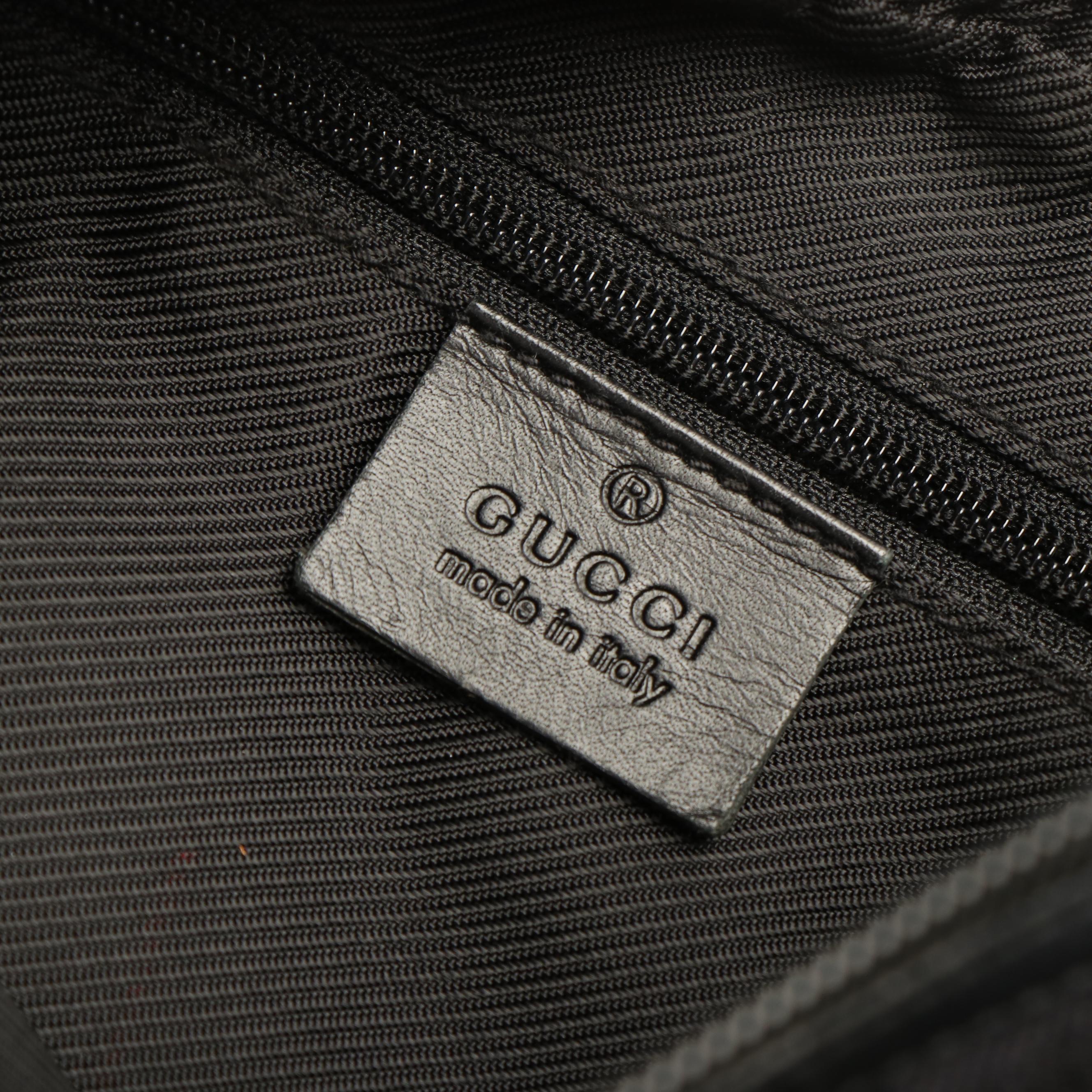 Gucci GG Black Canvas Clasp Hobo Bag