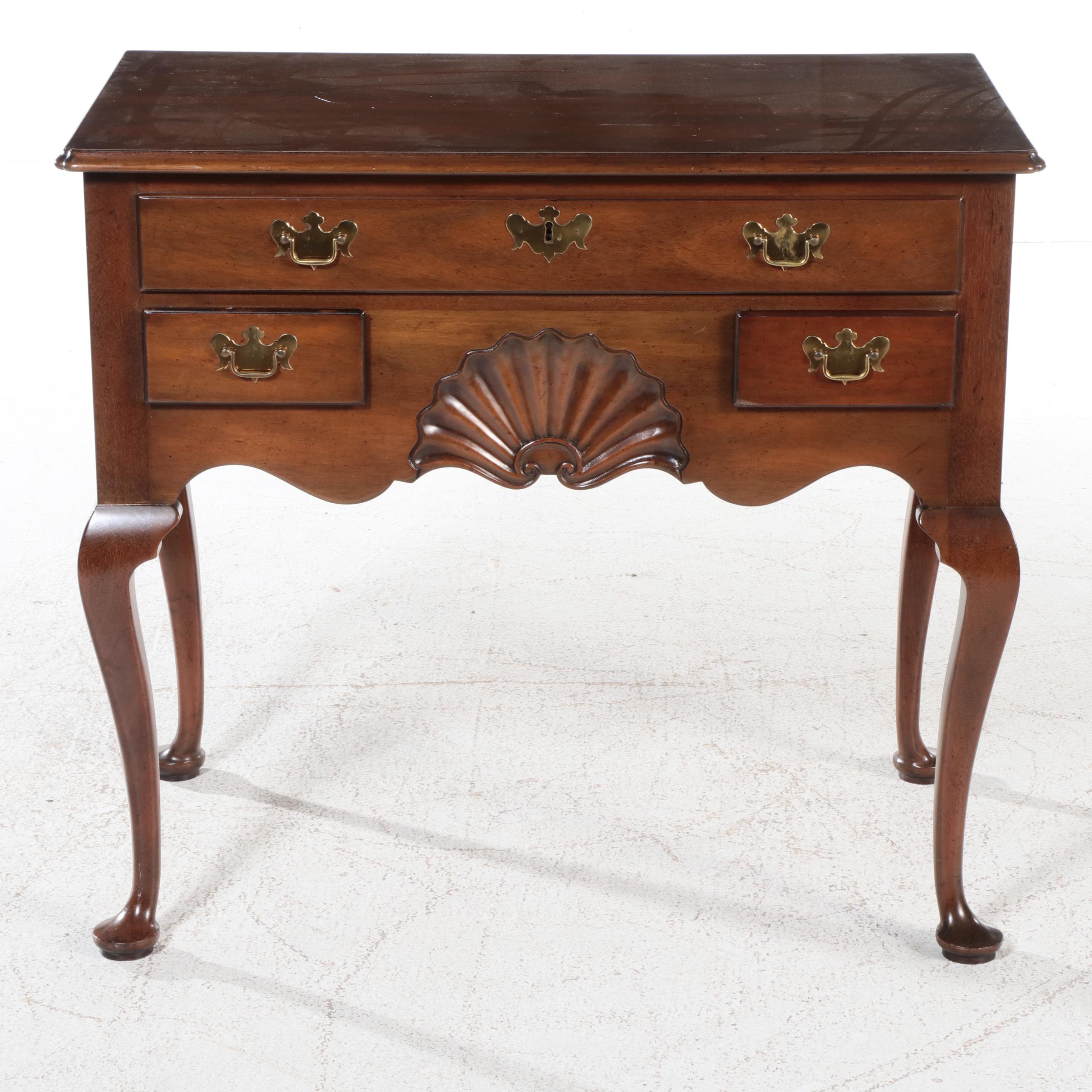 Historic Newport Reproduction Queen Anne Style Mahogany Dressing Table