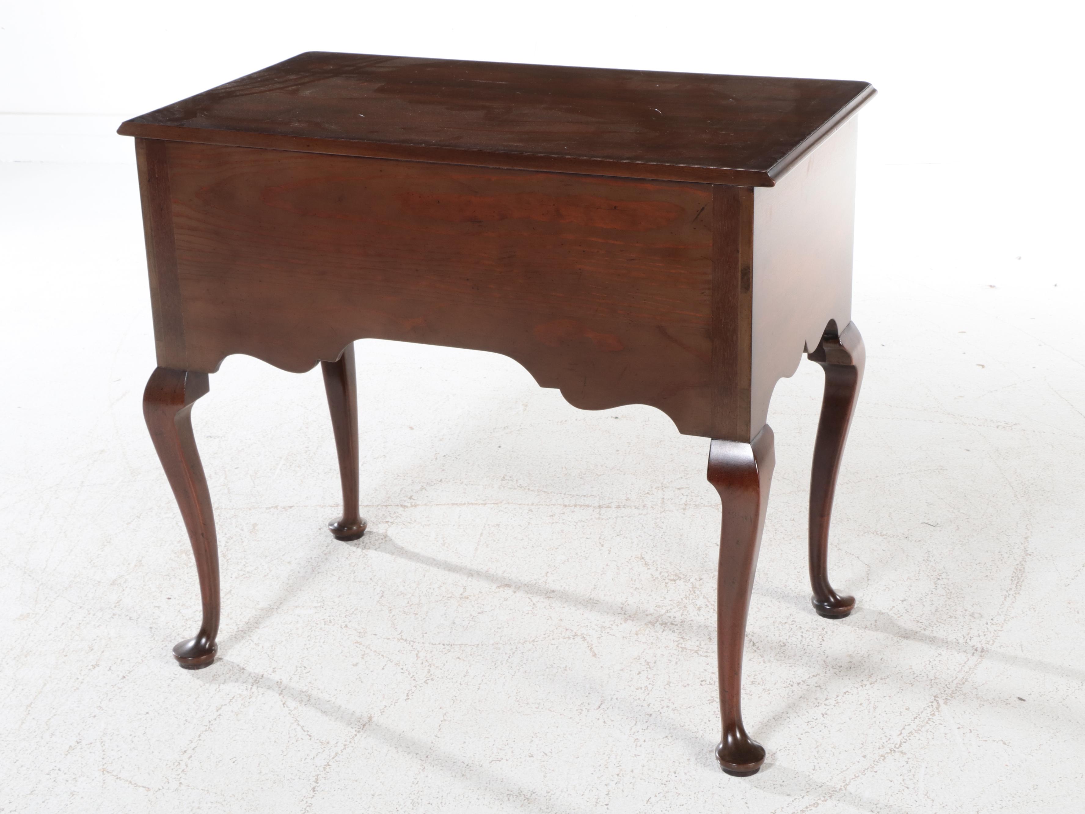 Historic Newport Reproduction Queen Anne Style Mahogany Dressing Table