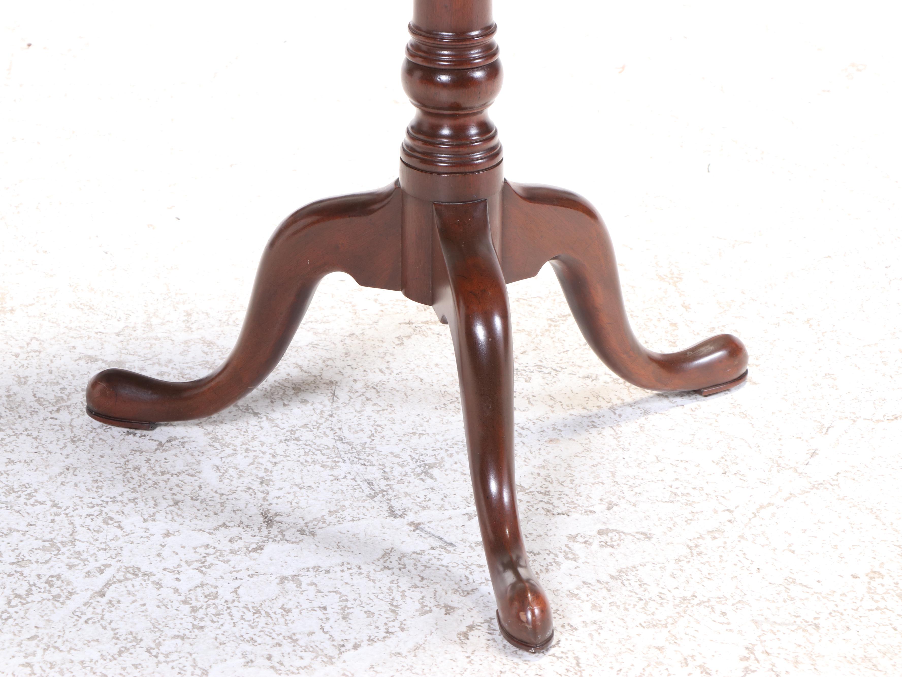 Pair of Kittinger Williamsburg Adaptation Queen Anne Style Mahogany Wine Tables