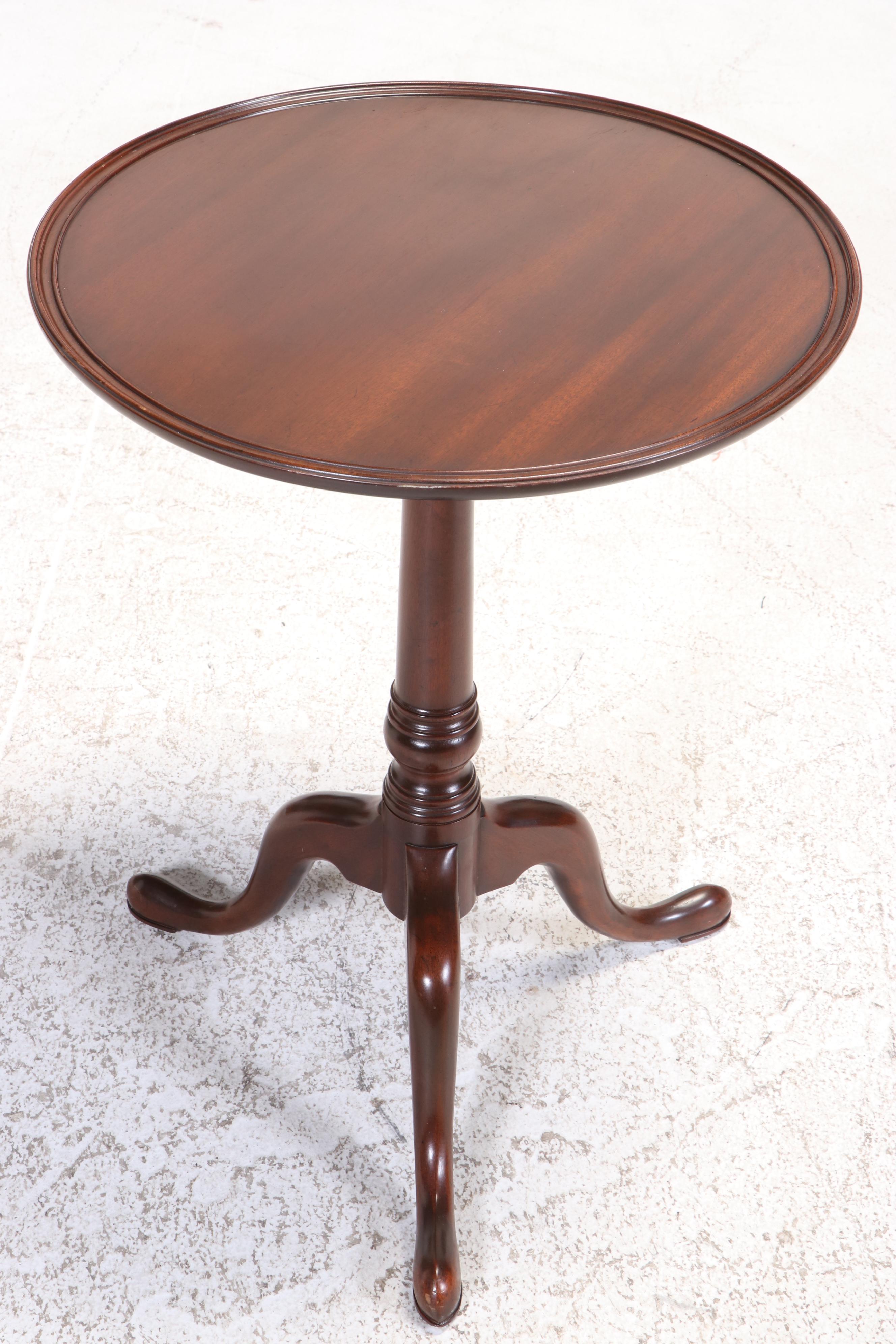 Pair of Kittinger Williamsburg Adaptation Queen Anne Style Mahogany Wine Tables