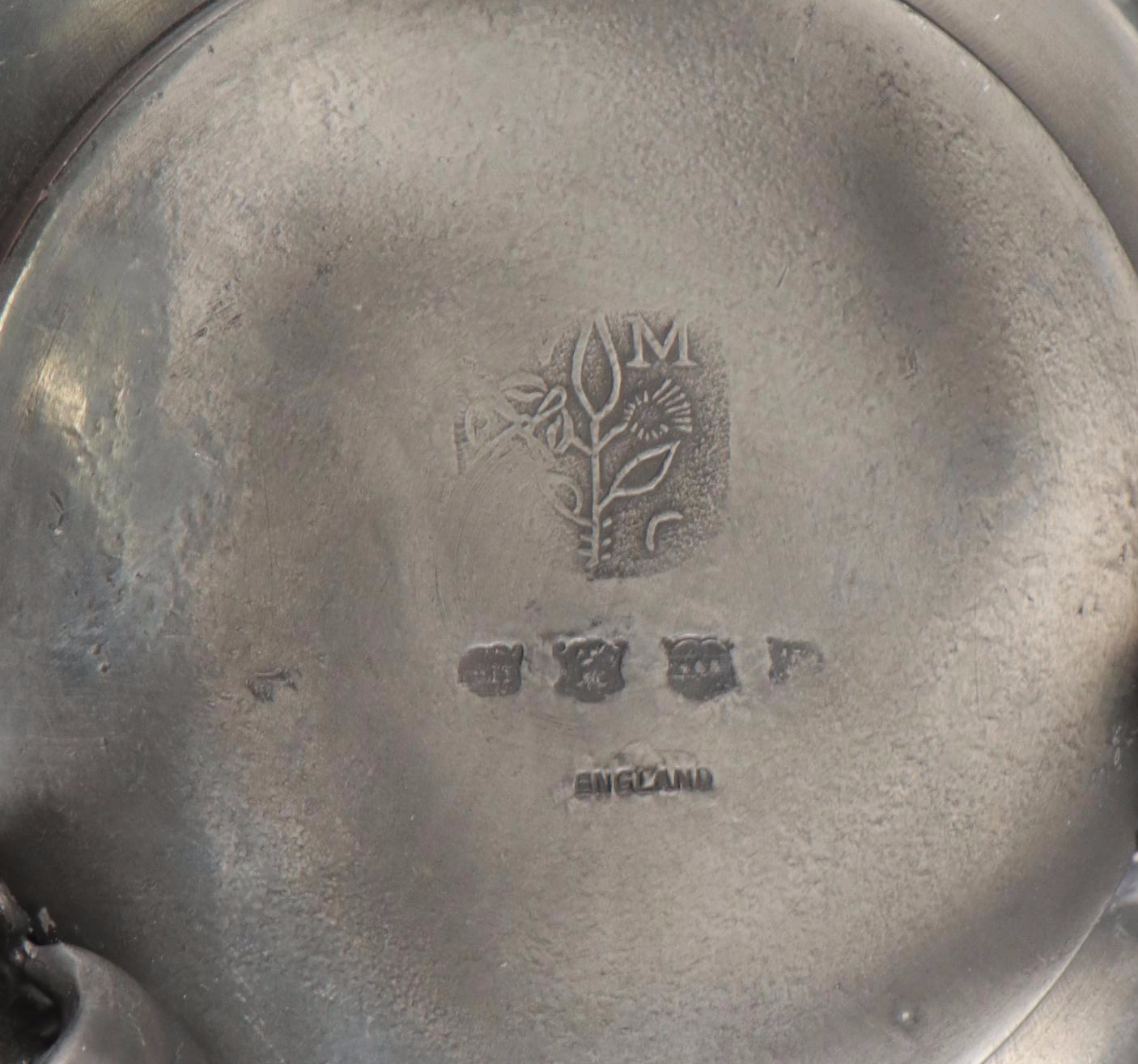 Coalport "Nantucket" Bone China Creamer and Sugar Set with More Table Décor