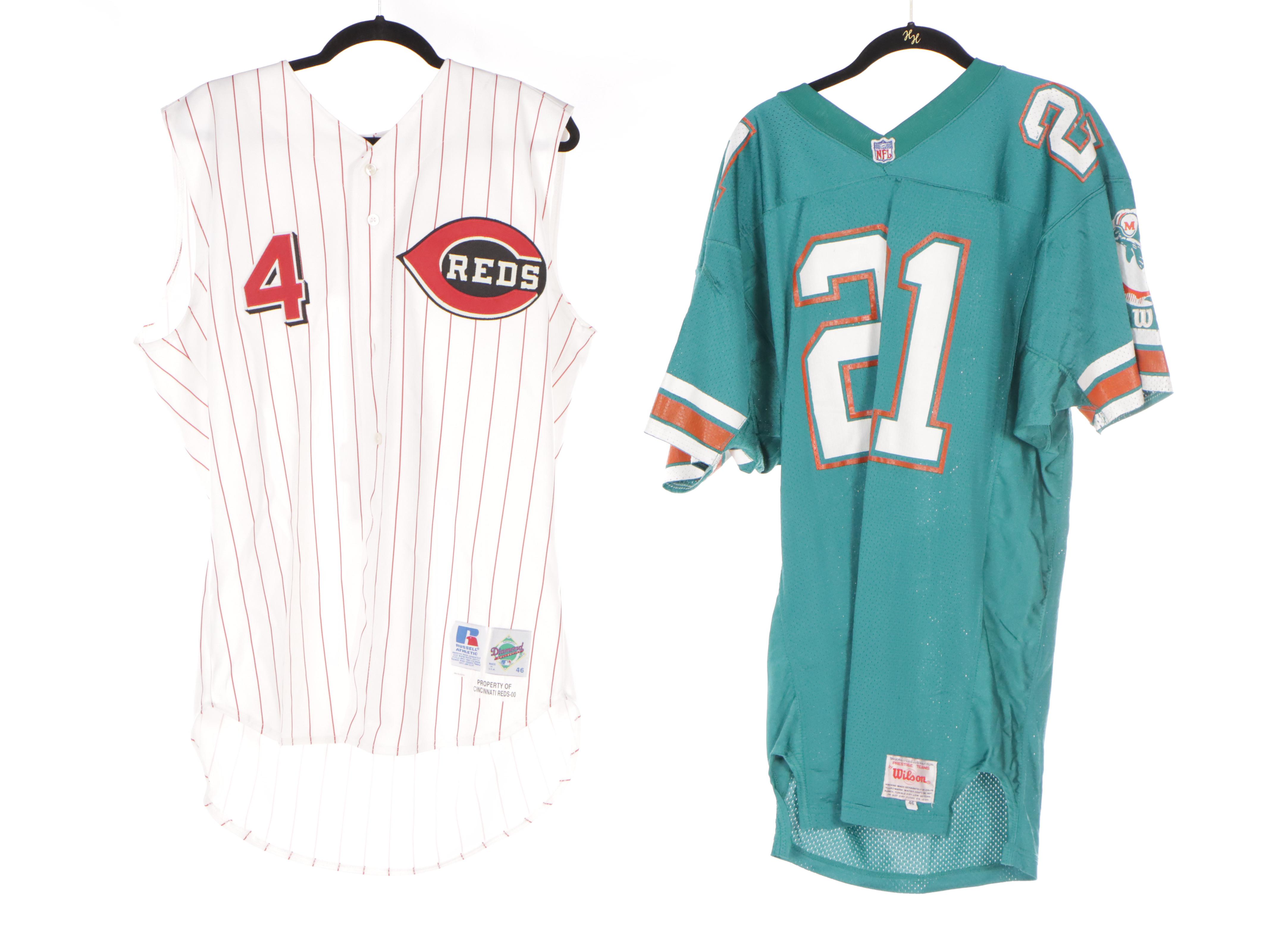 Mark Higgs and Chris Stynes Signed Jerseys with More