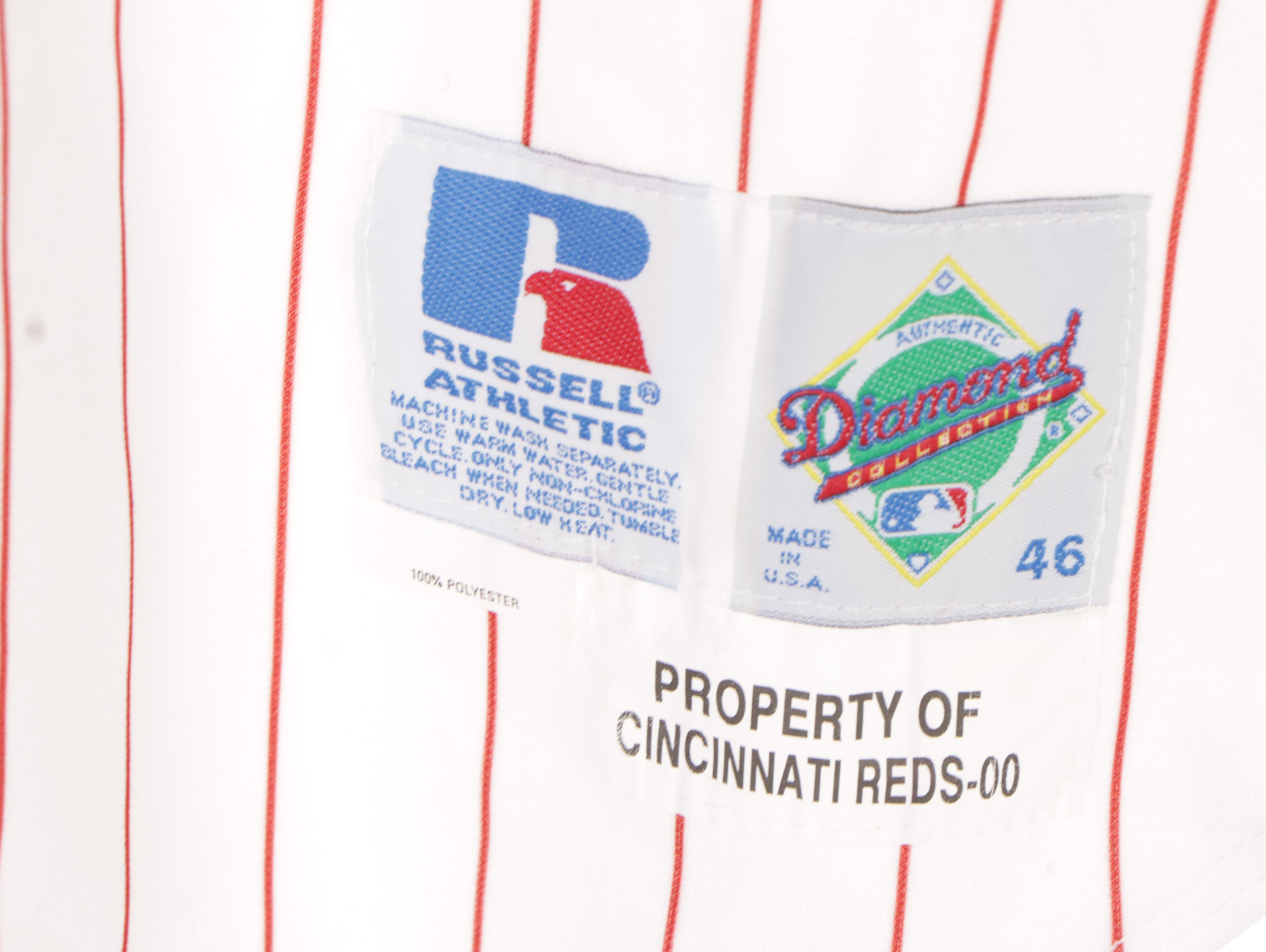 Mark Higgs and Chris Stynes Signed Jerseys with More