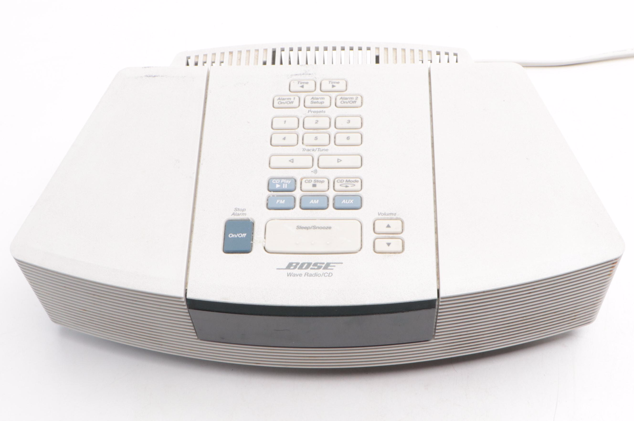 Bose Wave Radio/CD with DesignNest and GoodEarth Wall Chargers