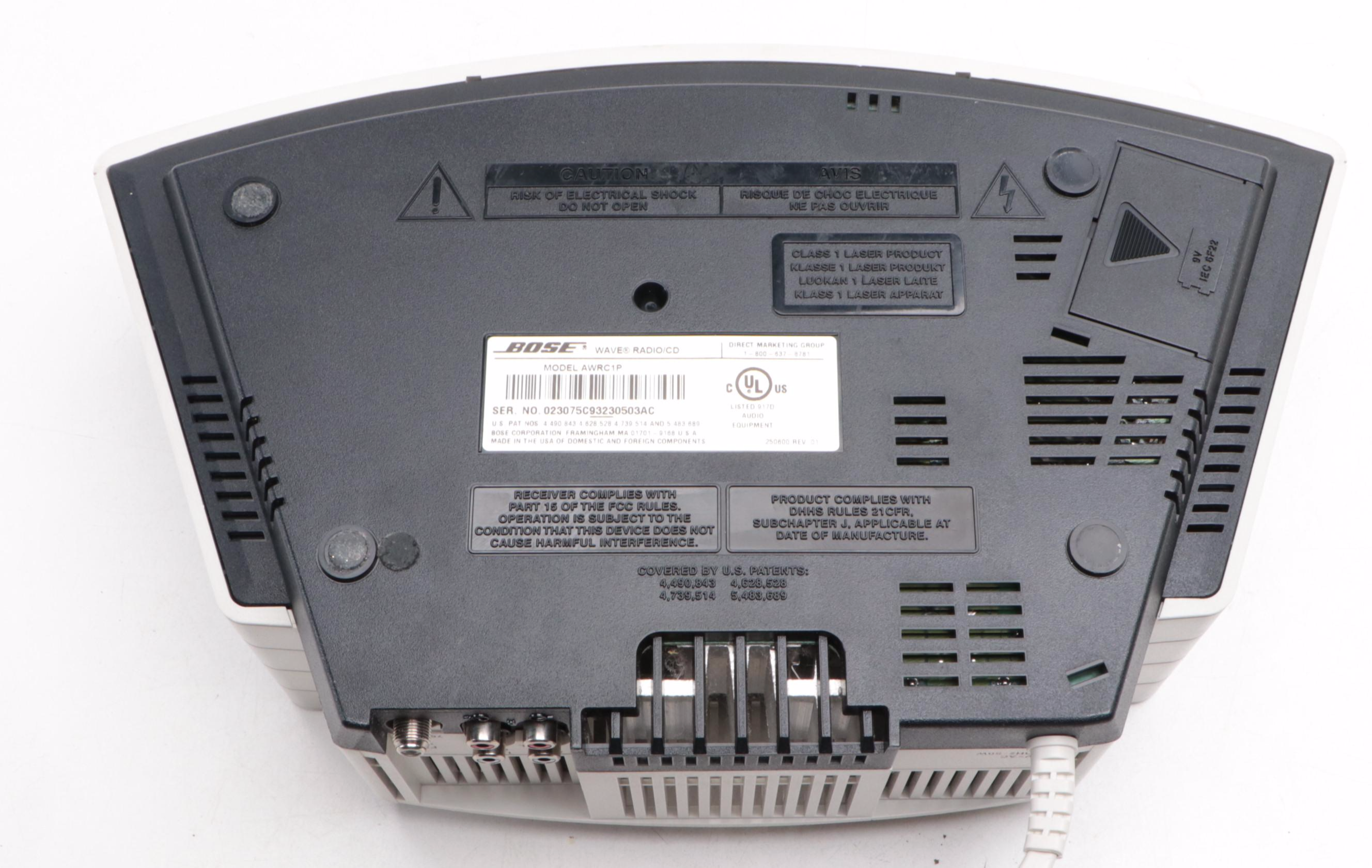 Bose Wave Radio/CD with DesignNest and GoodEarth Wall Chargers