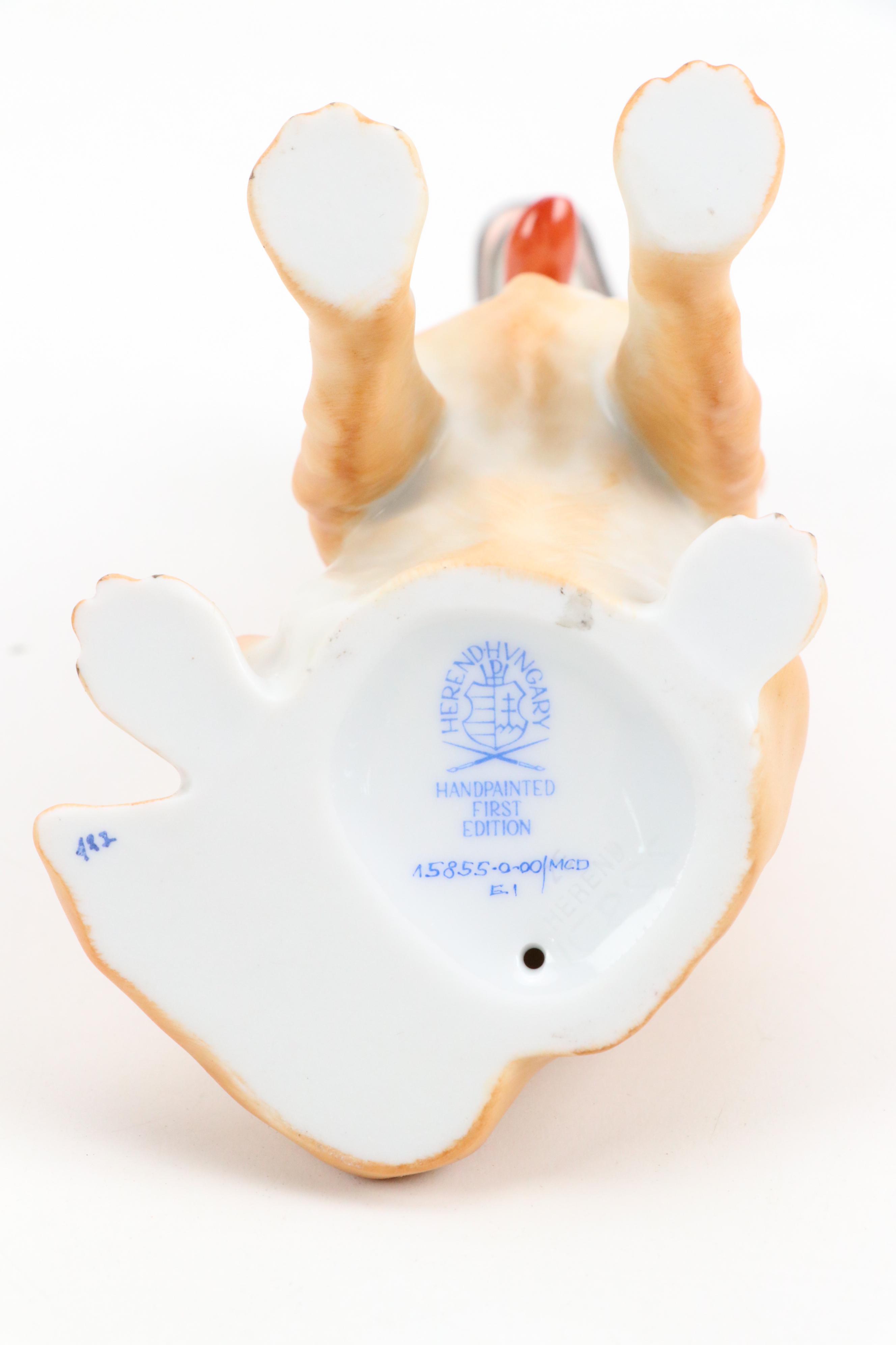 Herend Natural "Golden Retriever" Porcelain Figurine